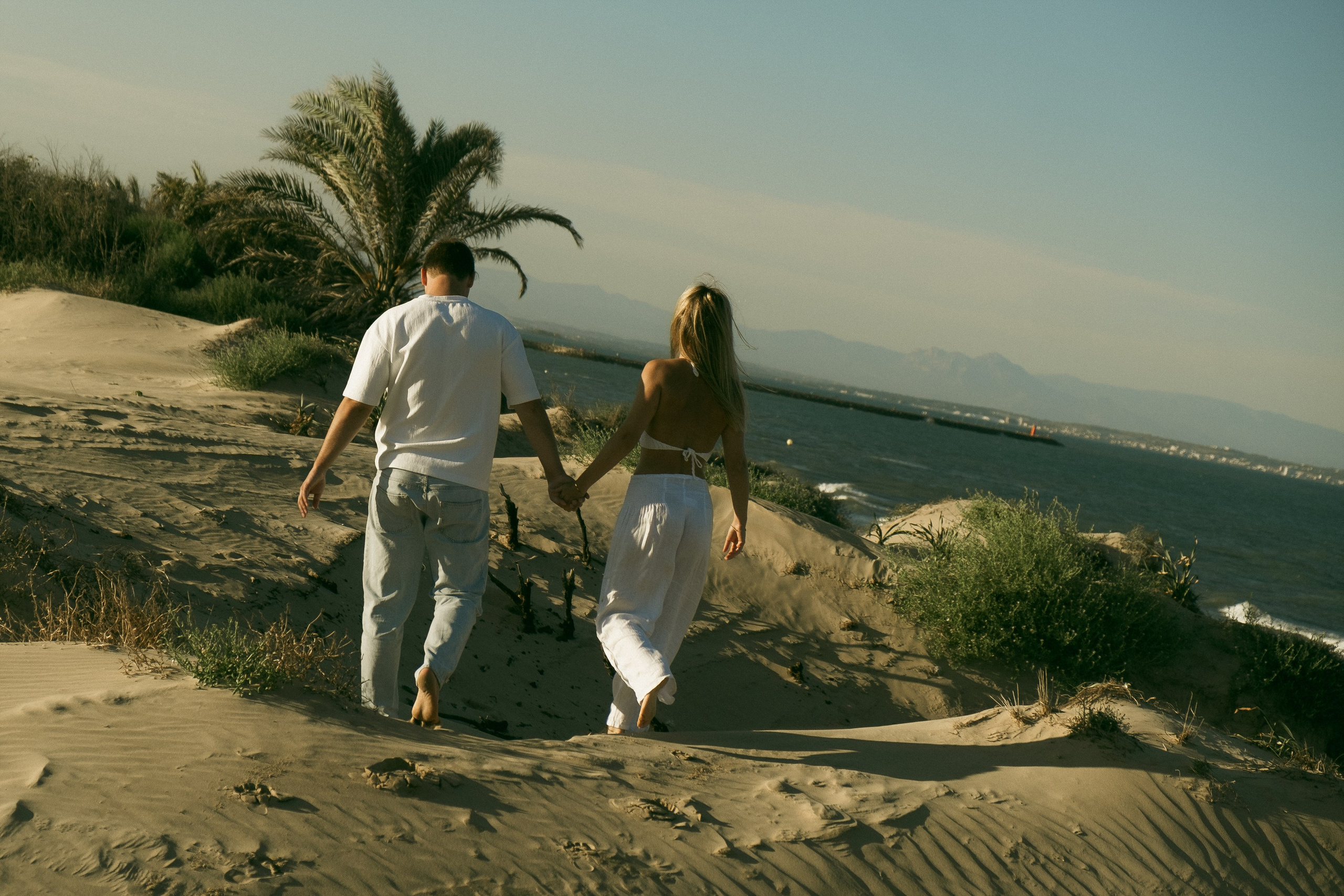 Love Story at Sunset in Torrevieja and Alicante | Romantic Photoshoot by Andrey Lukovnikov