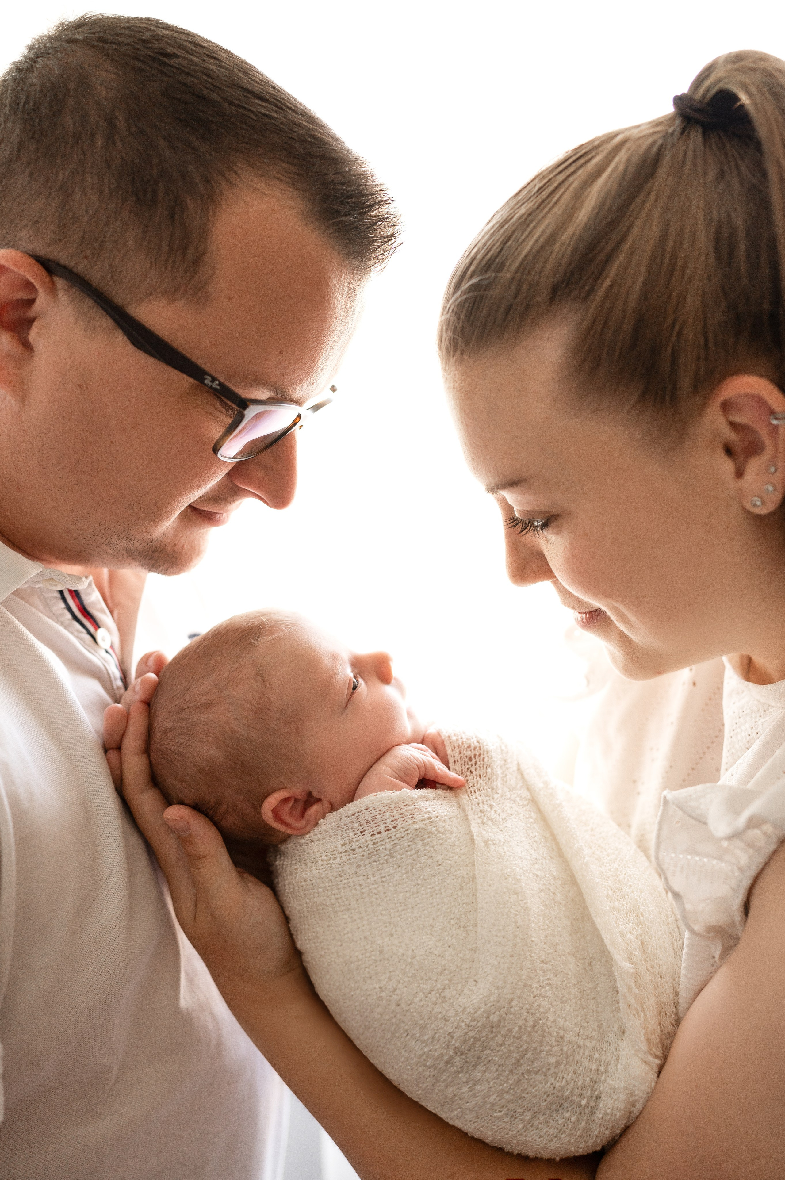 Babys. Baby und Familie Fotografin in Gummersbach Juliia Schwahlen
