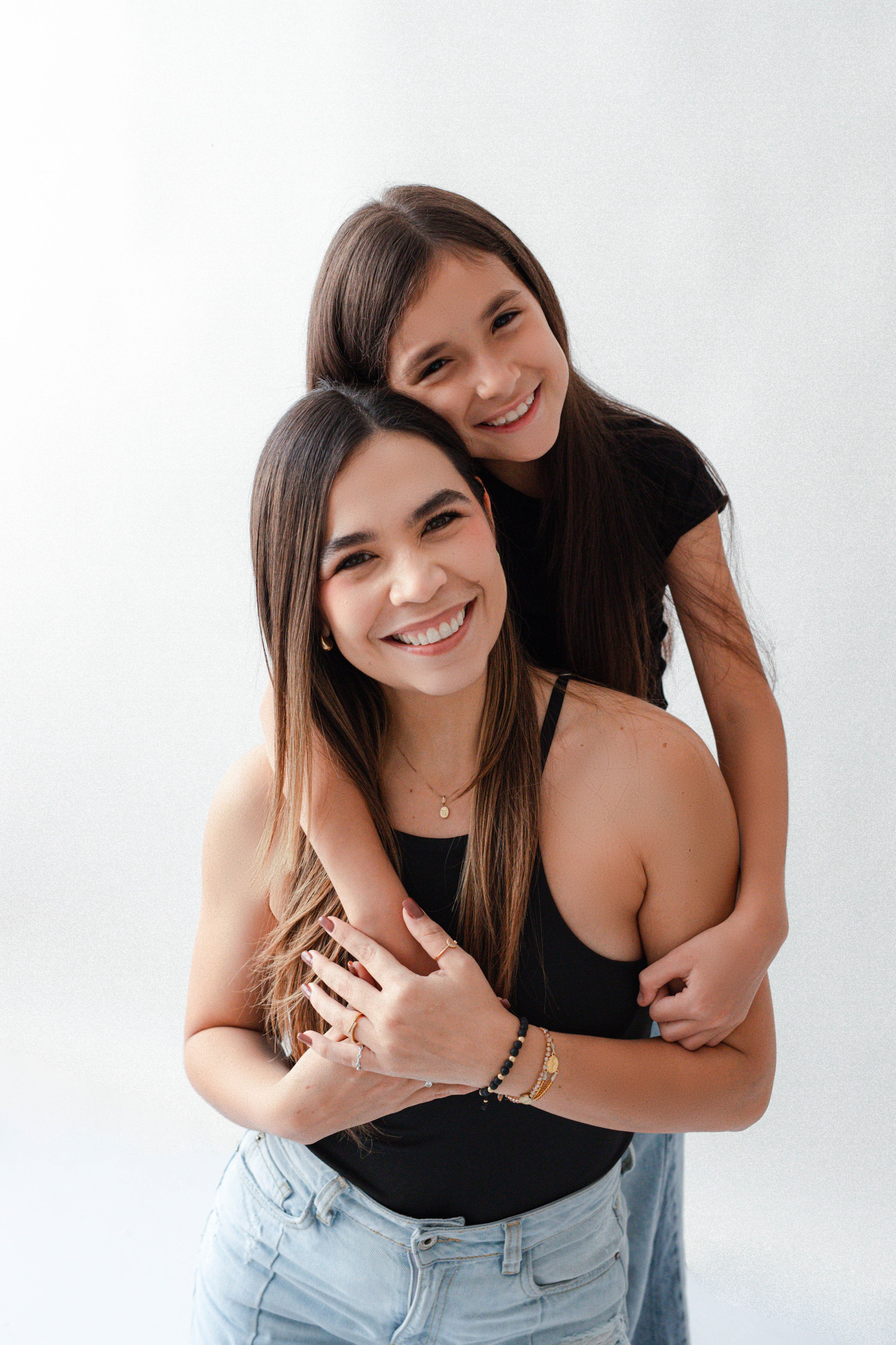 Mamá e hija. Rose Miranda - Fotógrafa de niños y familias en Barranquilla