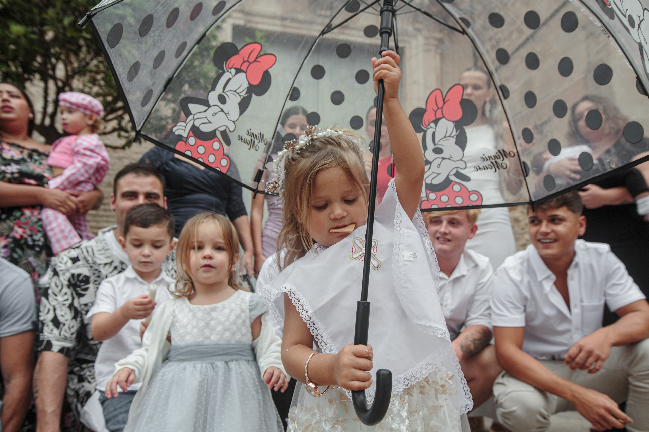 Bautizo en Albalat. Fotógrafo de retrato, familia y reportajes en Valencia | España | Europa Vitalii Lumier