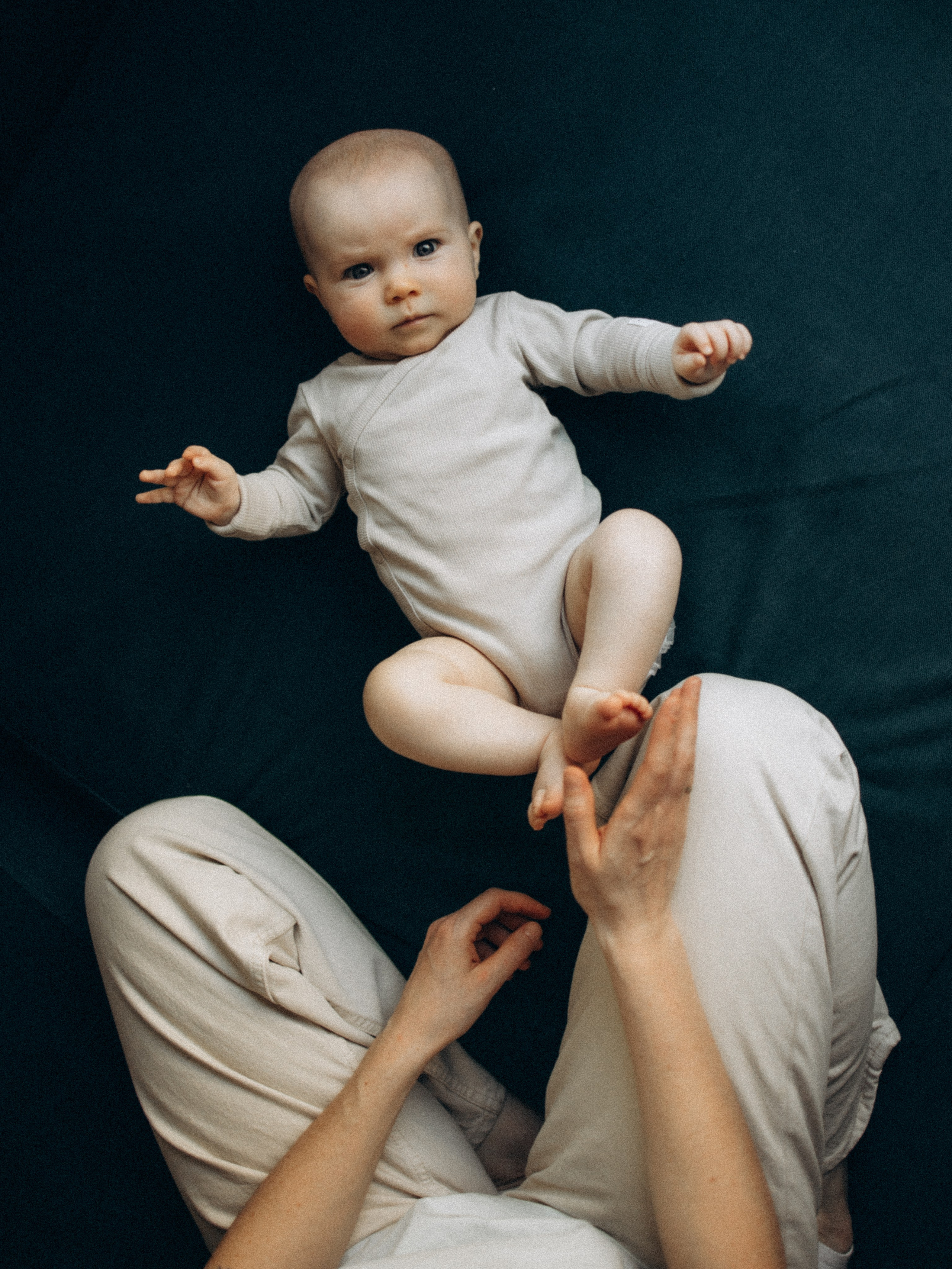 Mariia & Emma. Kristina, portrait and family photographer in Helsinki