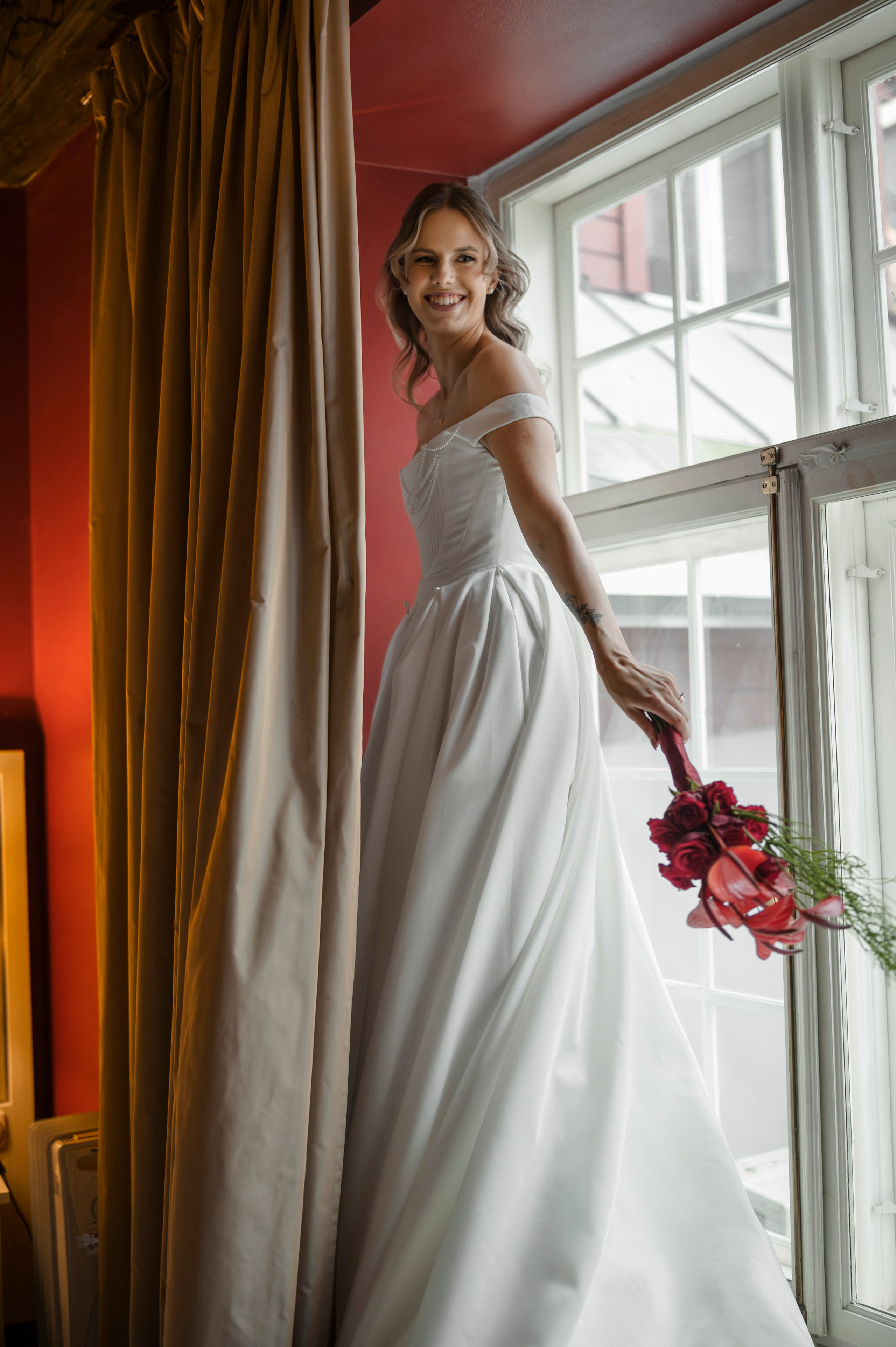 Свадебные сборы в отеле. Фотограф Таллинн — свадьба |семья | lovestory