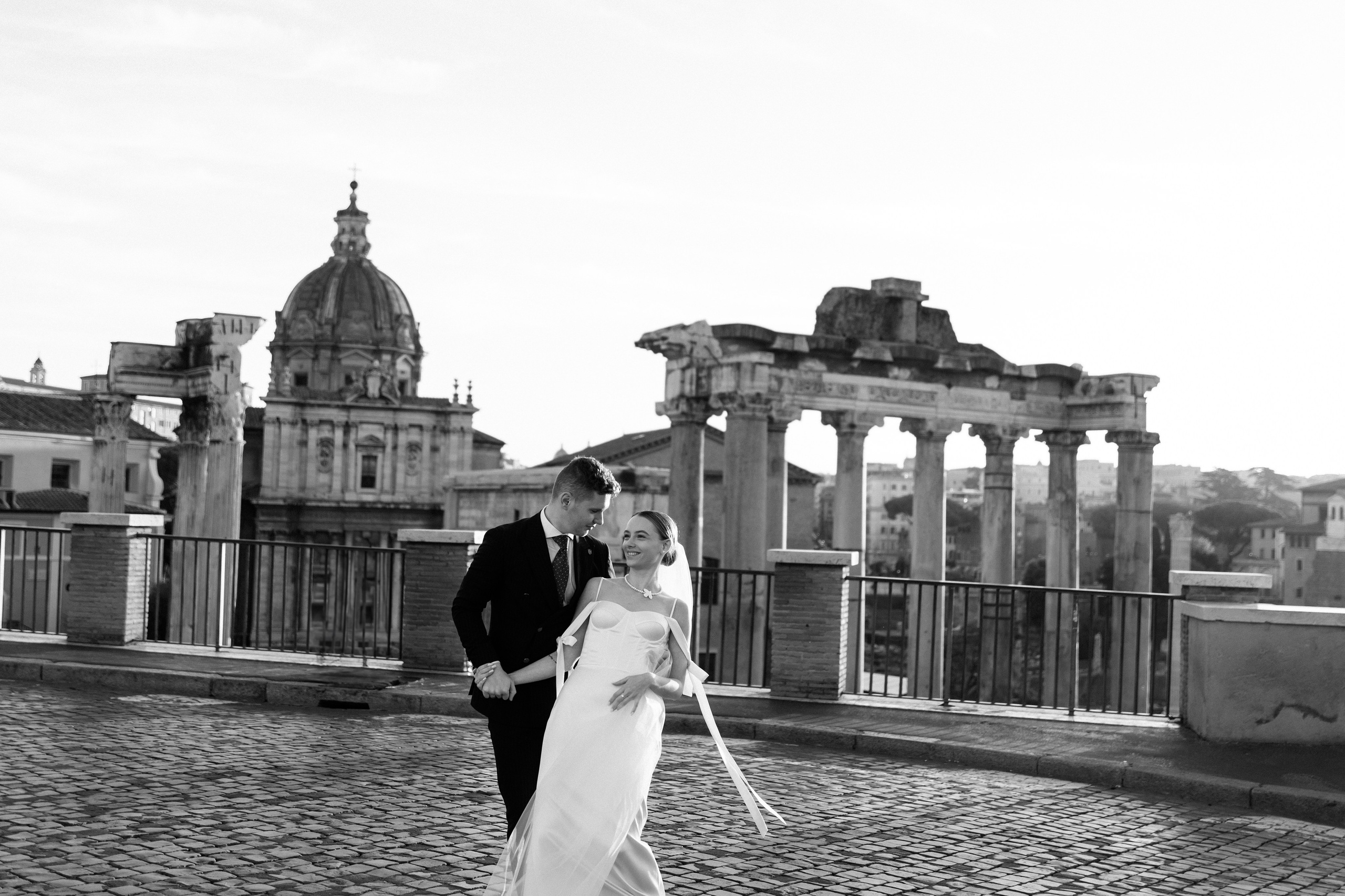 Wedding Photographer in Rome. Wedding Photographer Rome Tuscany Como Sicily Puglia Amalfy Italy- Oksana Savenchuk
