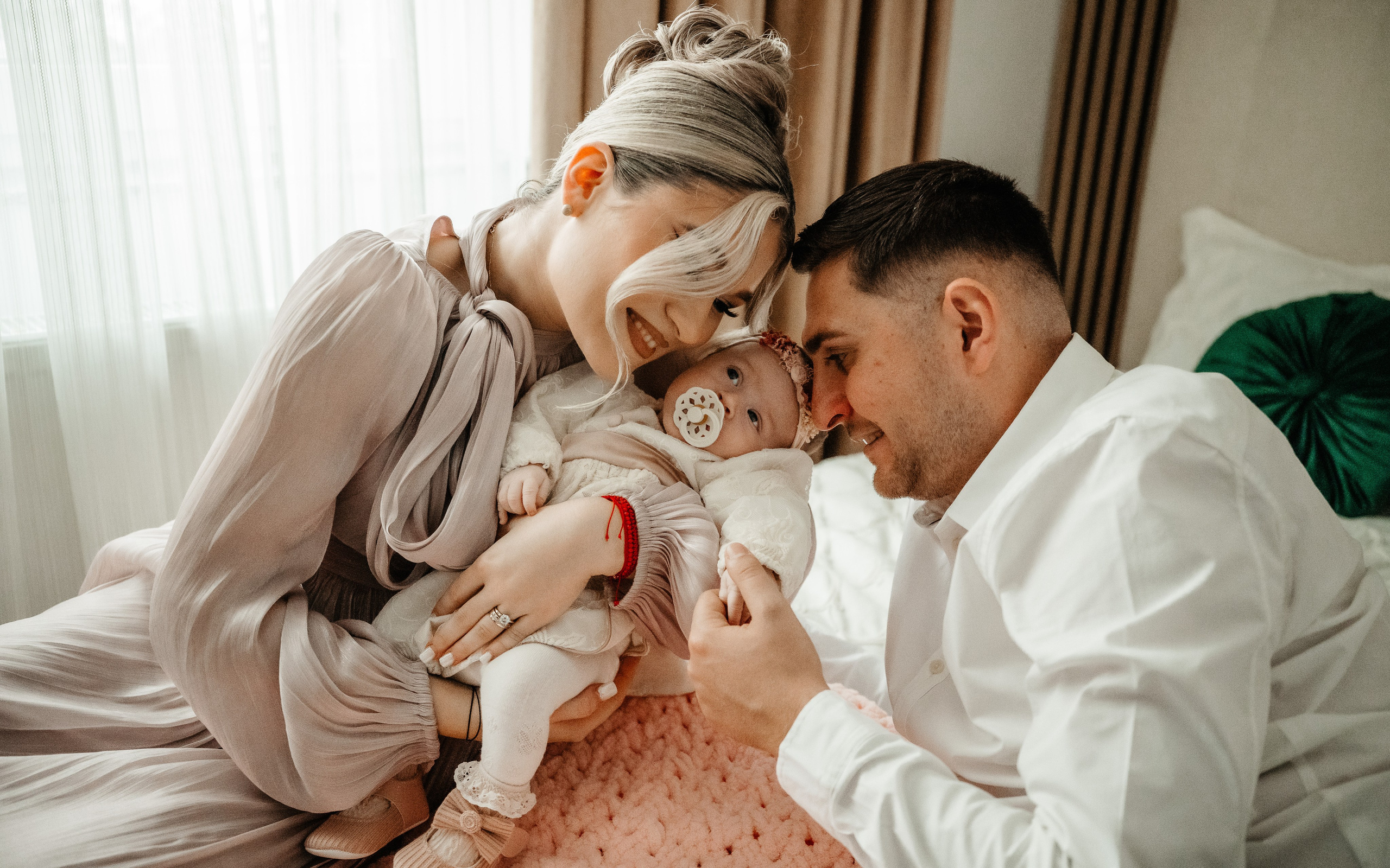 🤎 E c a t e r i n a Da i a n a - Taina Botezului. Wedding & Family Photographer