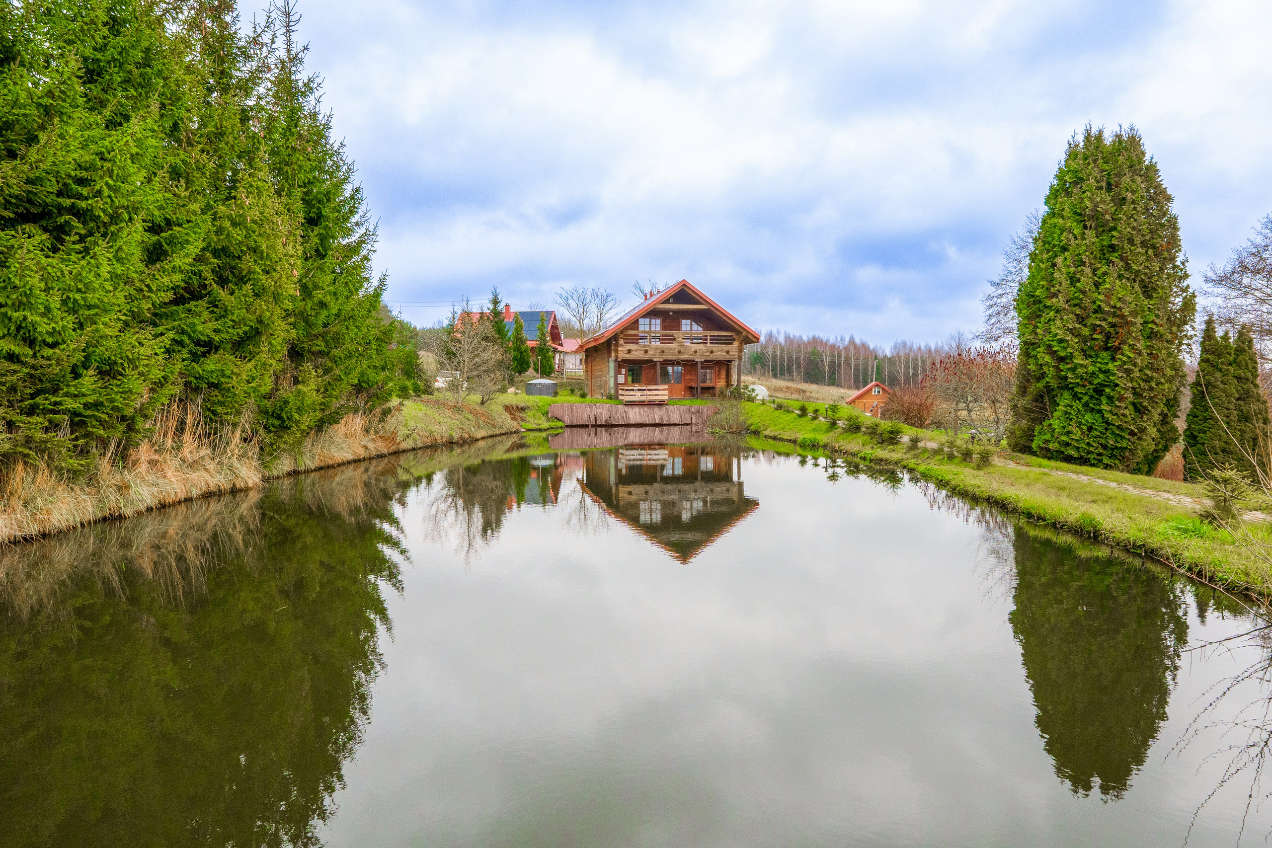 Trakų raj. sodyba. Elina Sapiega fotografė Vilniuje