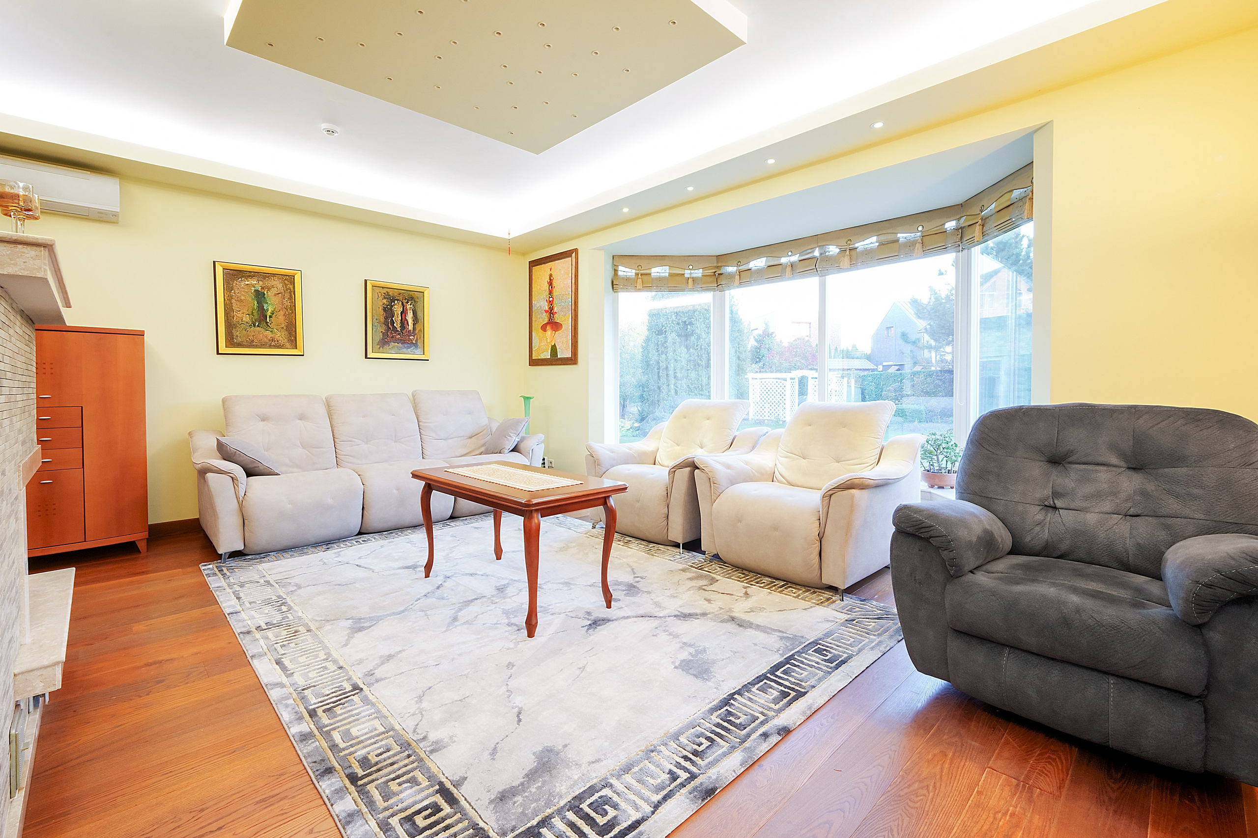 Butų, gyvenamųjų namų, komercinių patalpų fotografavimas. Elina Sapiega fotografė Vilniuje