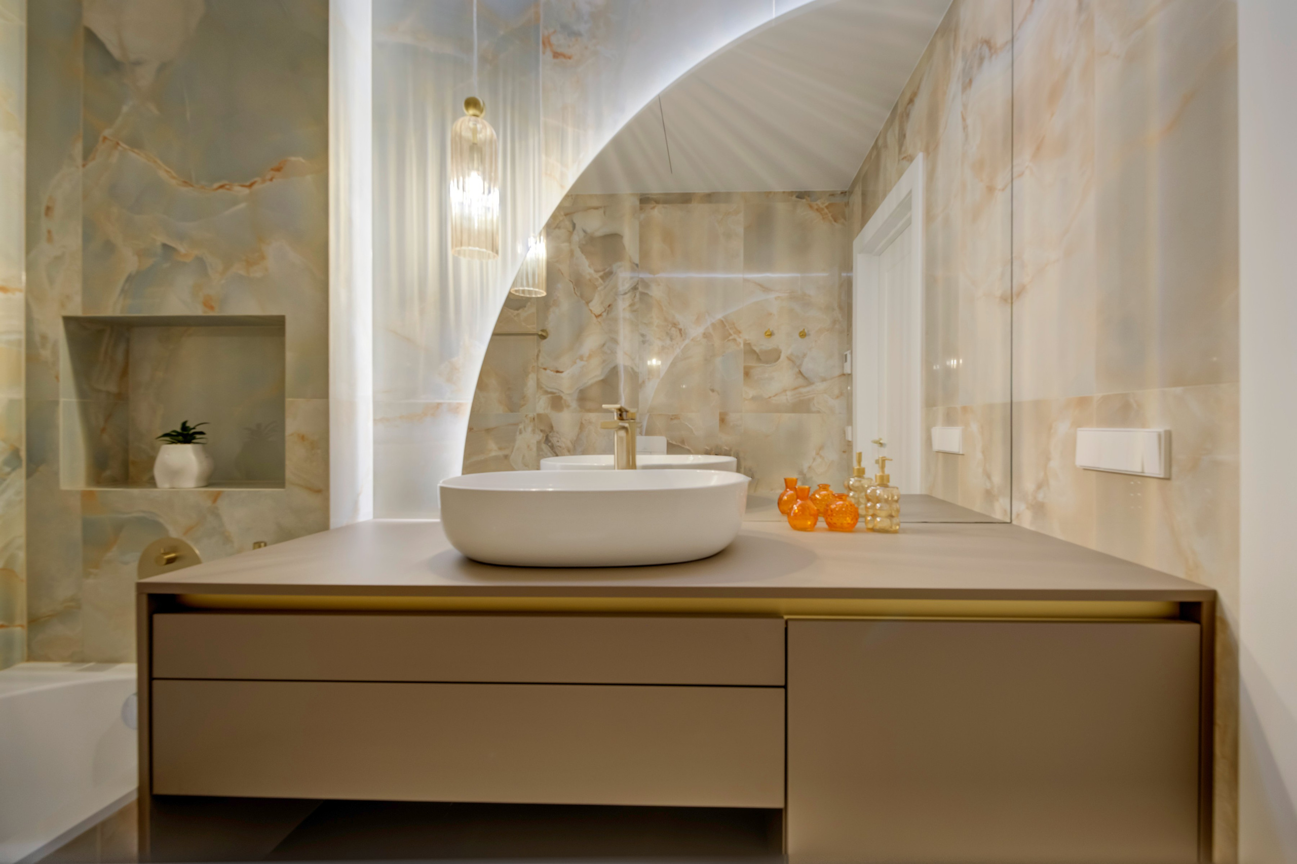 Eigulių g. 7 didelis 1 k. butas su pertvarą. Elina Sapiega fotografė Vilniuje