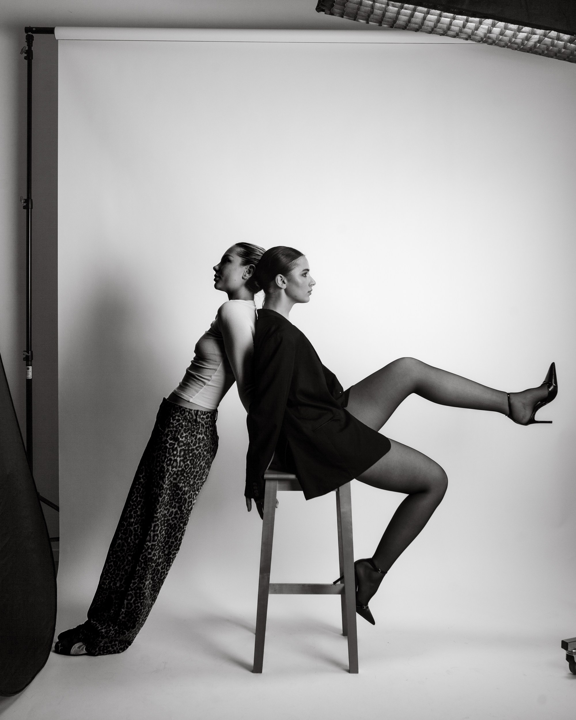 Studio. Capturedwell