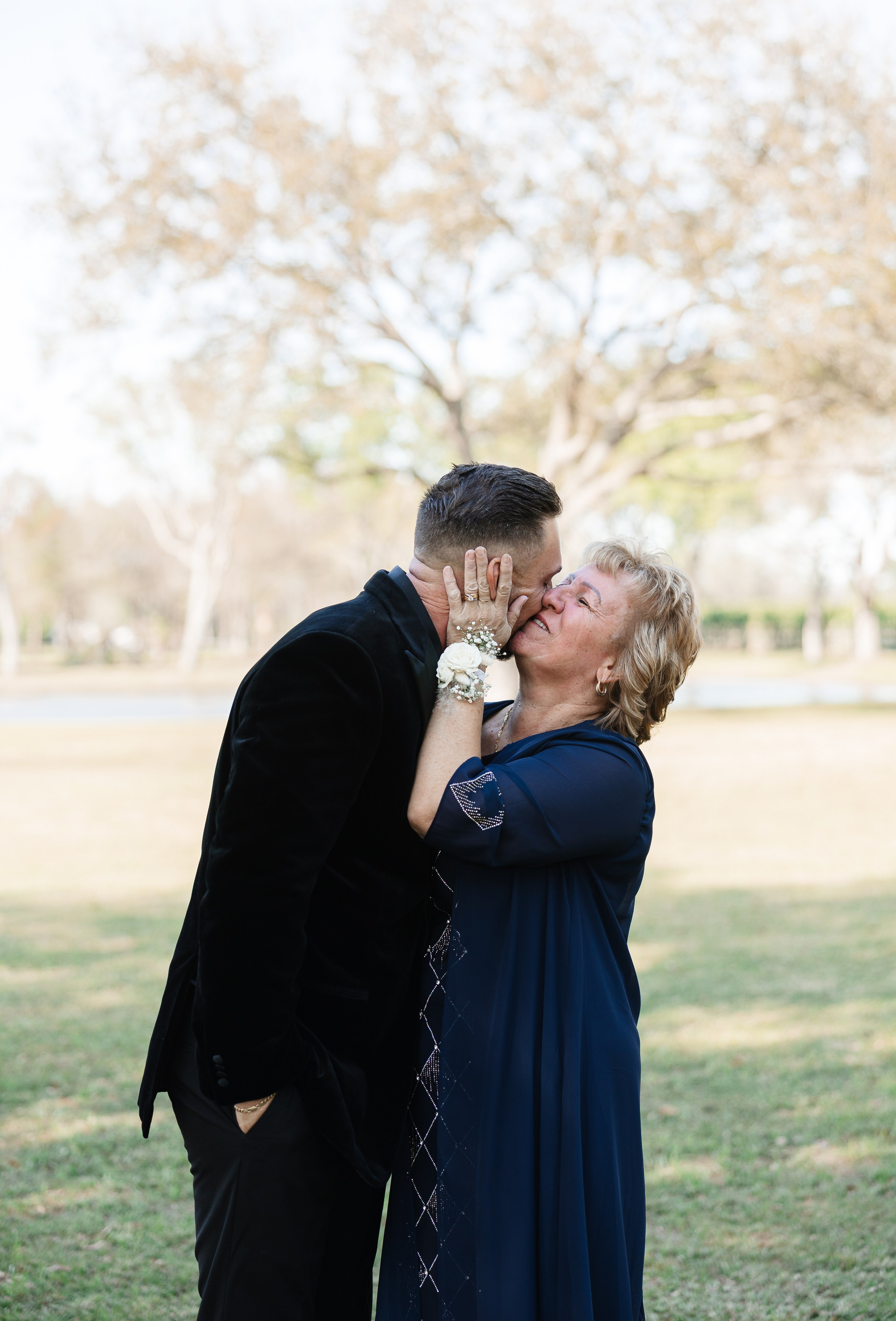 A Quiet, Beautiful Beginning | Kayla & David’s Intimate Weston Estate Wedding. YES I DO PRODUCTION — Wedding photography&videography