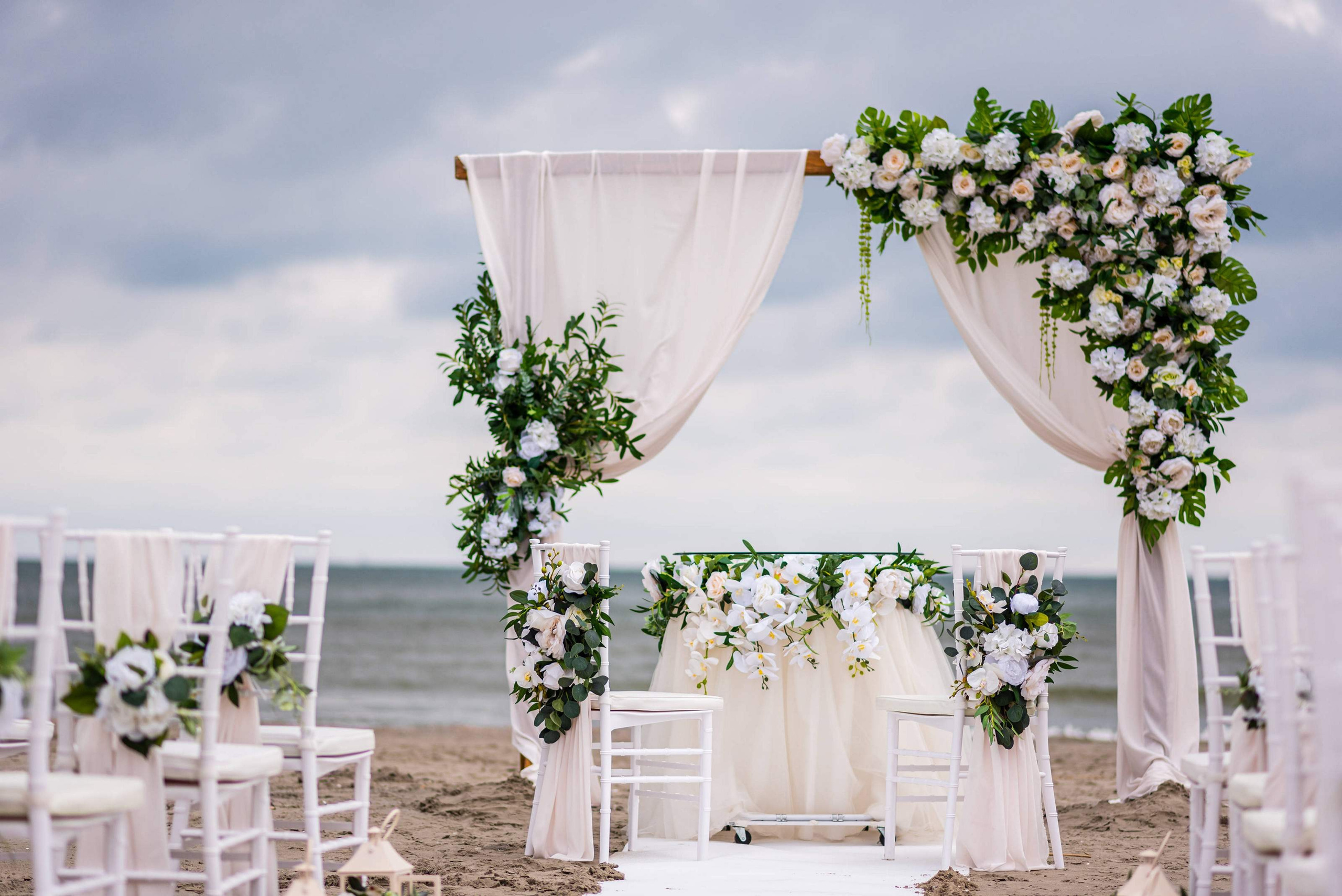 Cununie civila pe plaja Oneiro