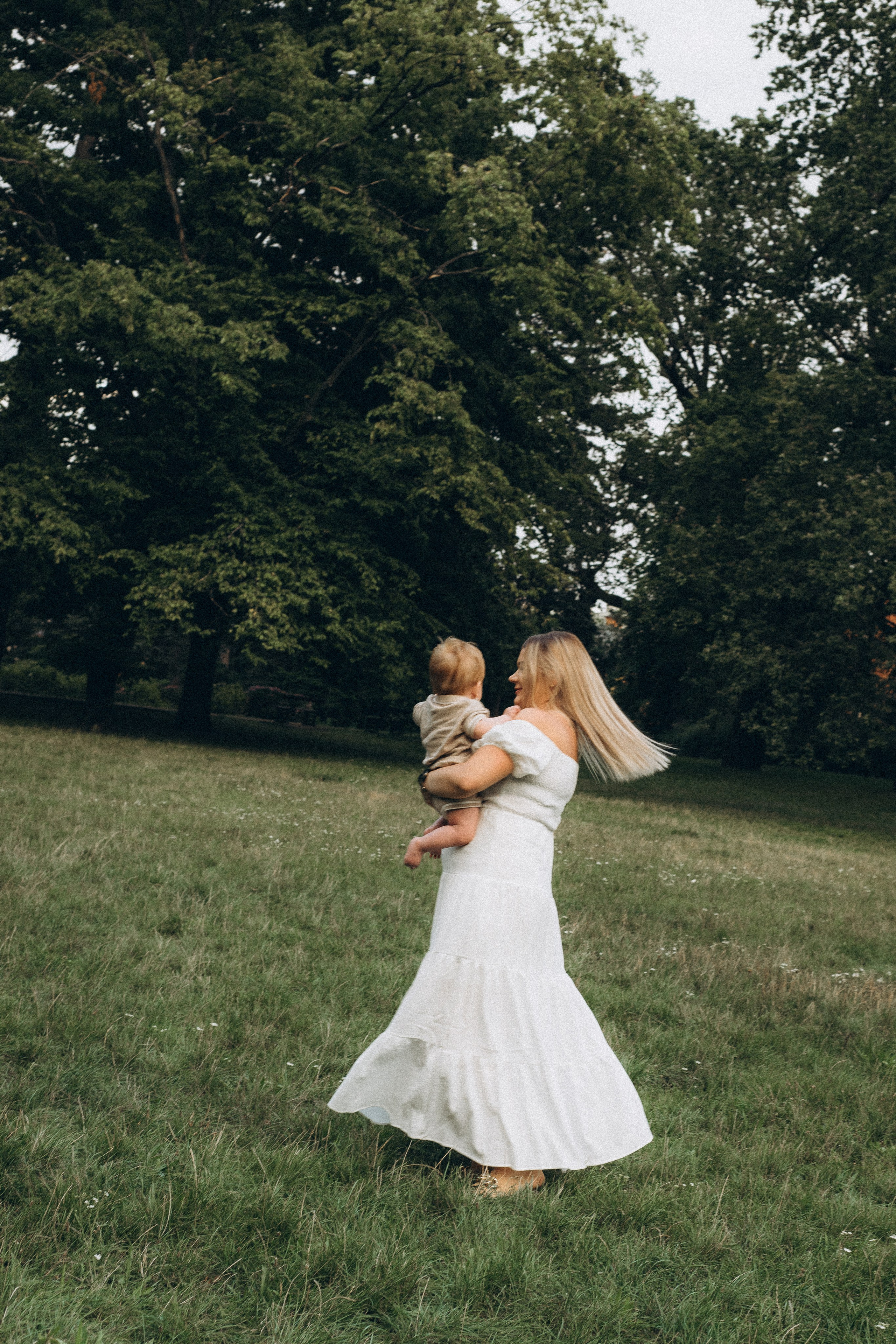 Antek z rodziną. HOME