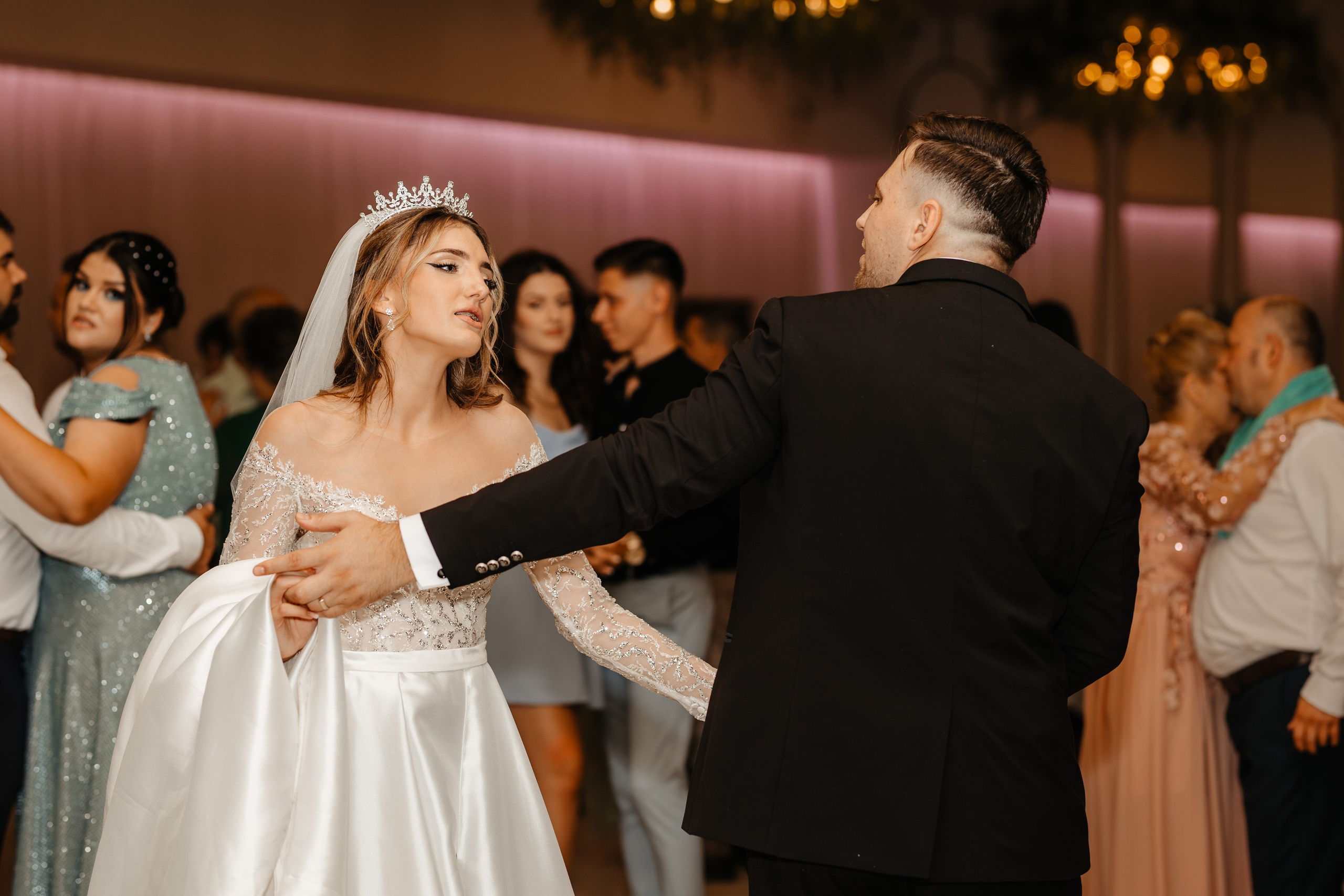 Cristina si Cristian. Ionut Brehuescu — Fotograf