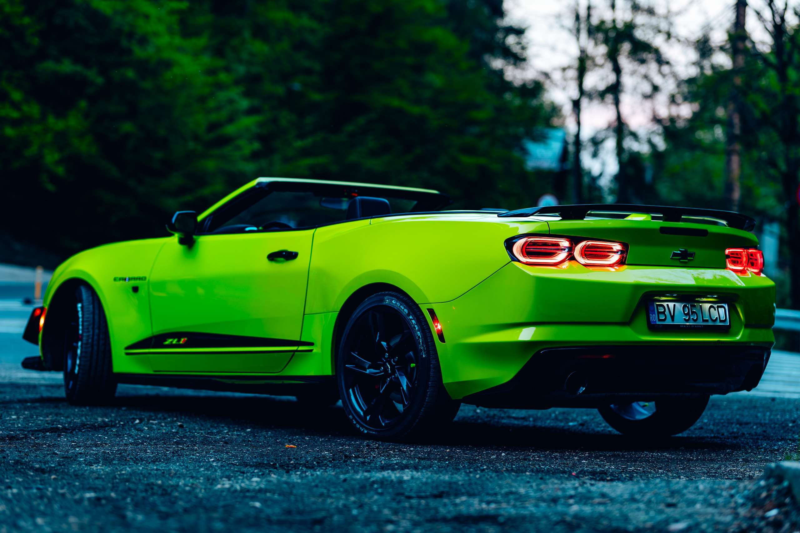 Masini. Ionut Brehuescu — Fotograf