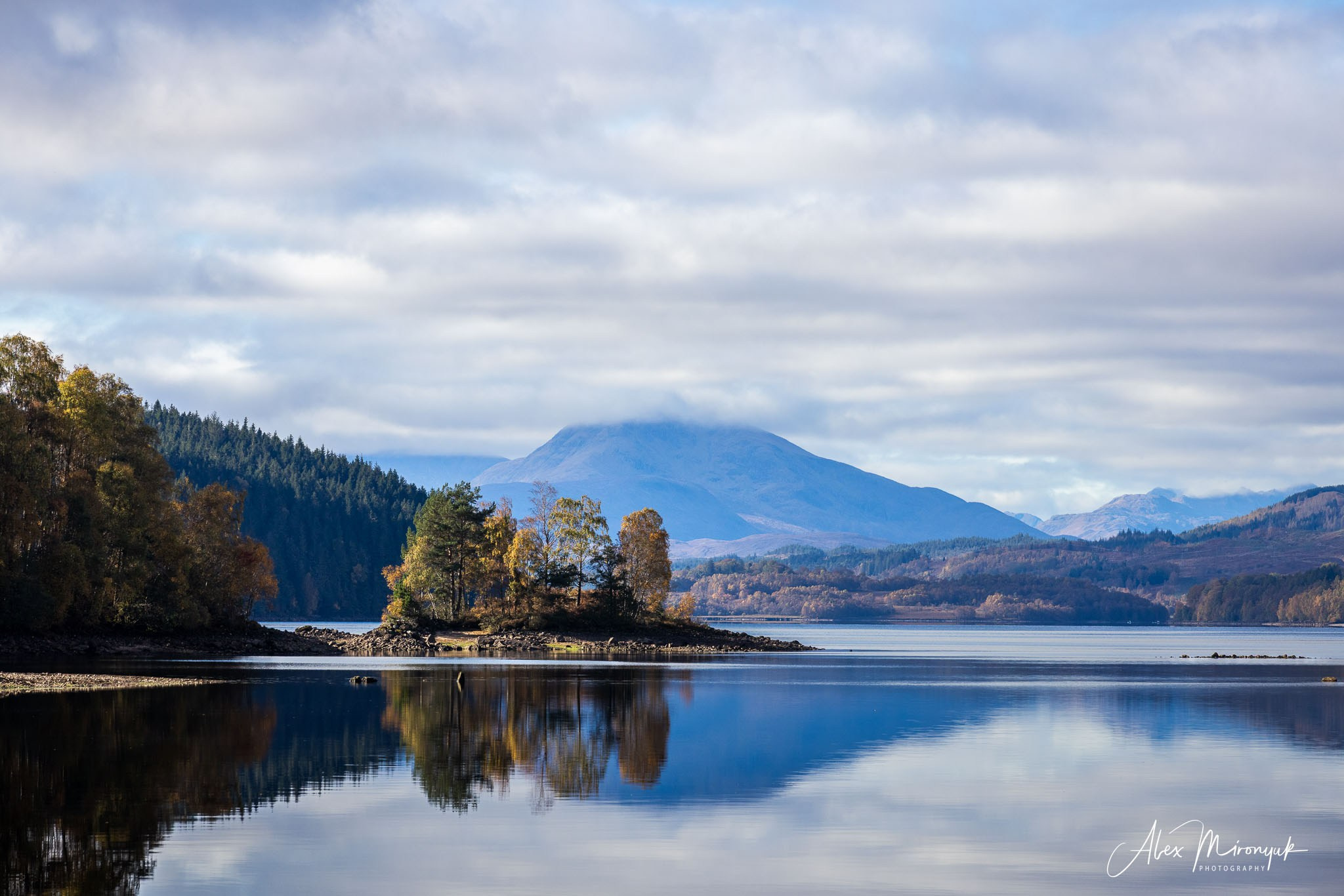 Scotland’s Highlands. Pet, Senior, Landscape, portrait studio, photographer in Miami and Sou
