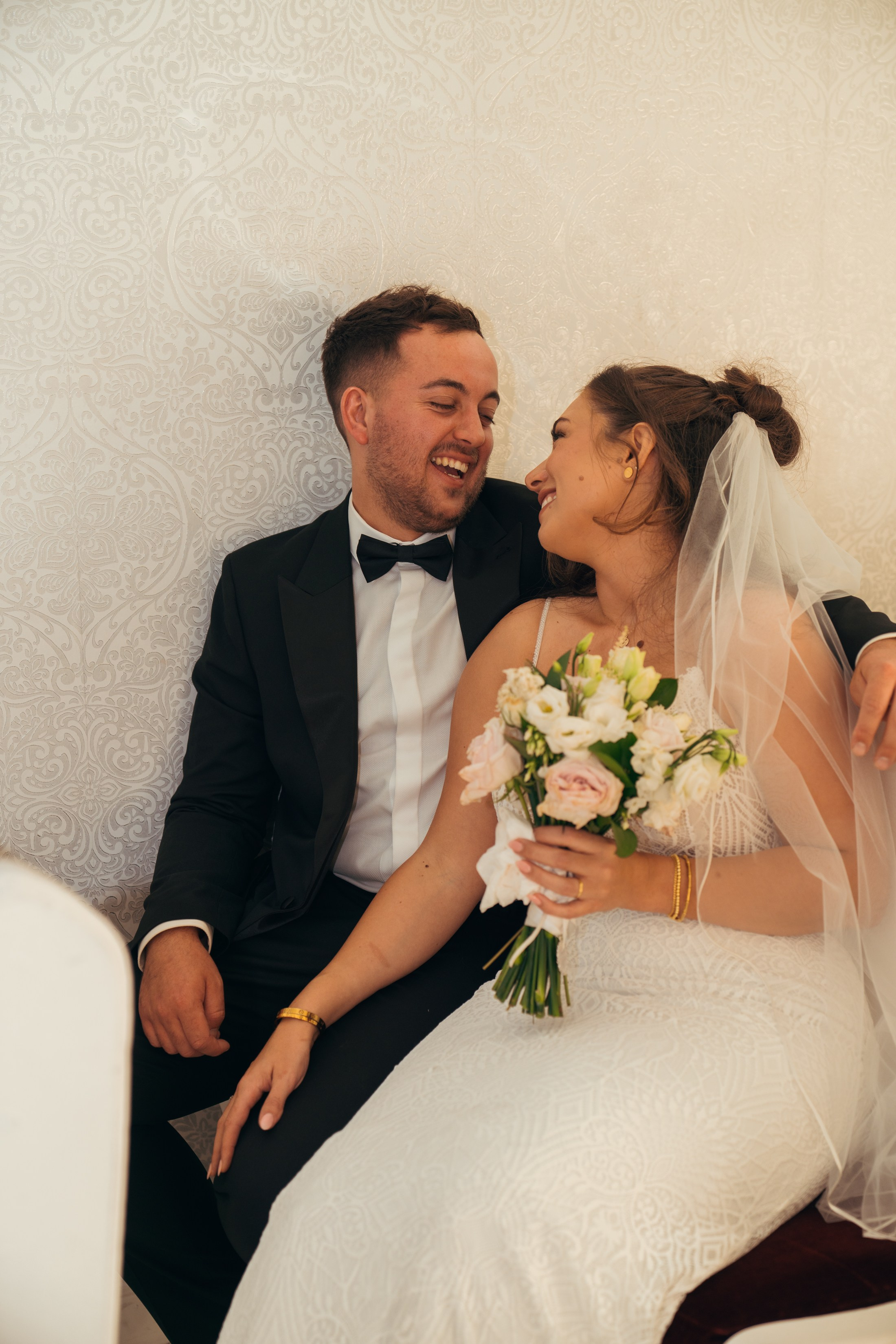 Georgia&Kyran. Wedding & elopement photographer Viktoriya Kravtsov. Las Vegas