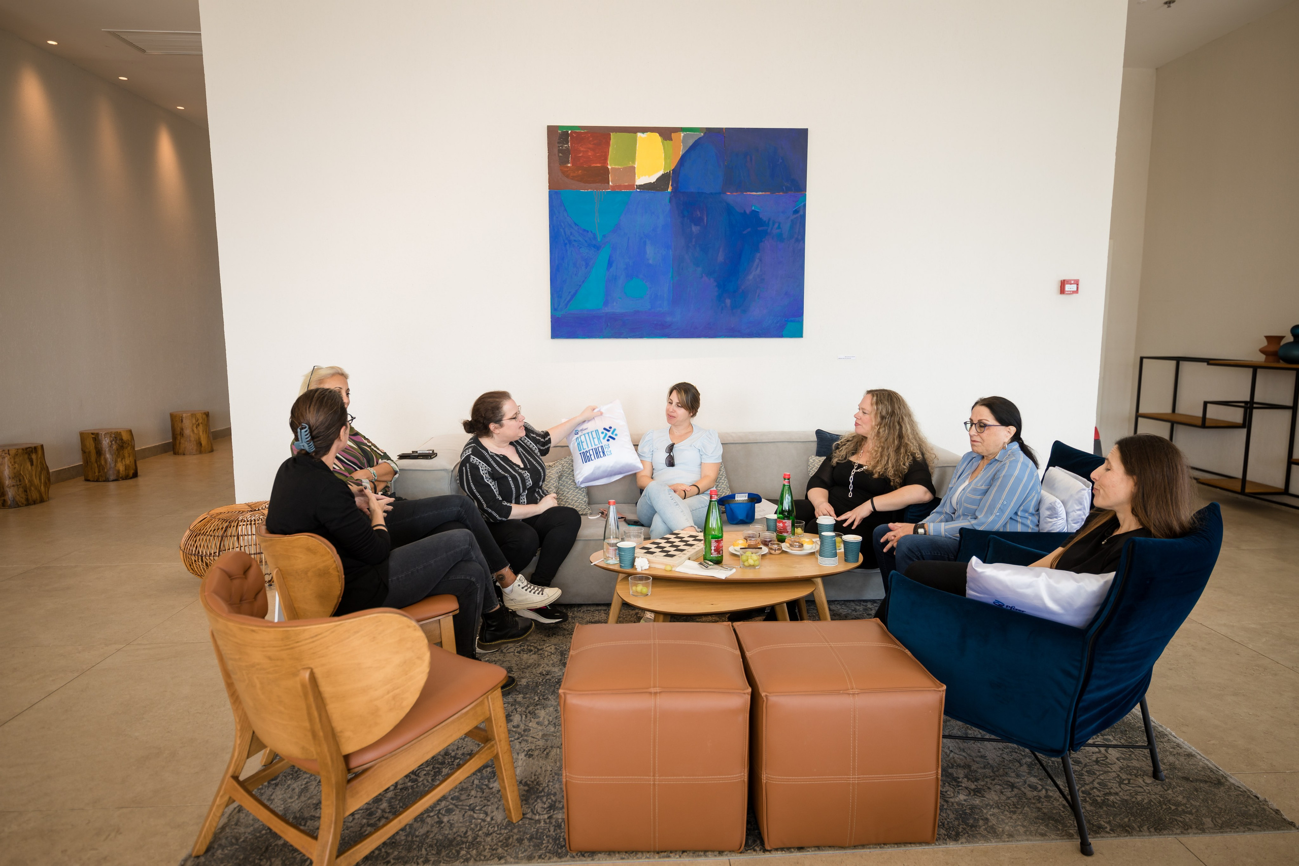 Pfizer. AMIR BUCHNIK PHOTOGRAPHER