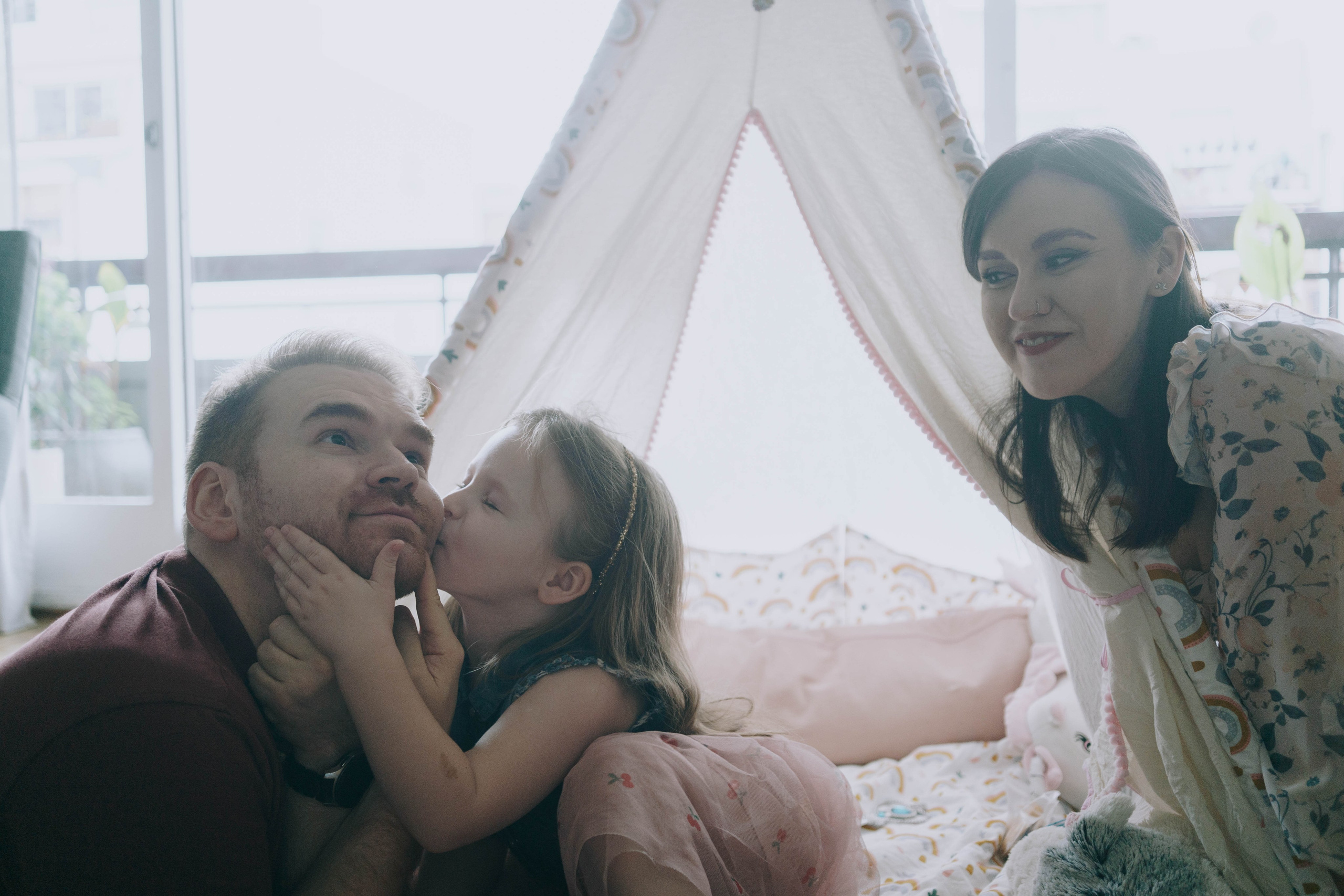 Family photo shoot. Buenos Aires. Photographer @elmirkami in the city of Buenos Aires