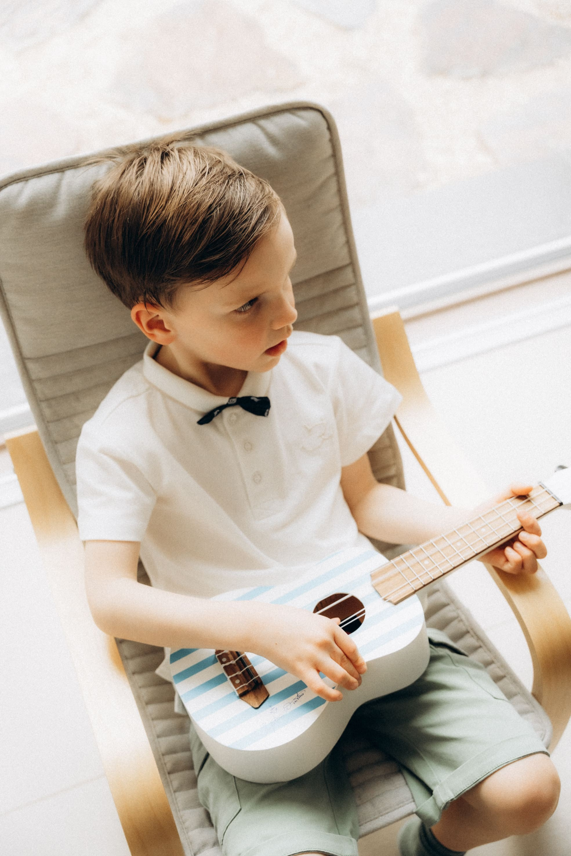 Warme familie fotoshoot. Little Birdie – Jouw familie- en huwelijksfotograaf in België en daarbuiten