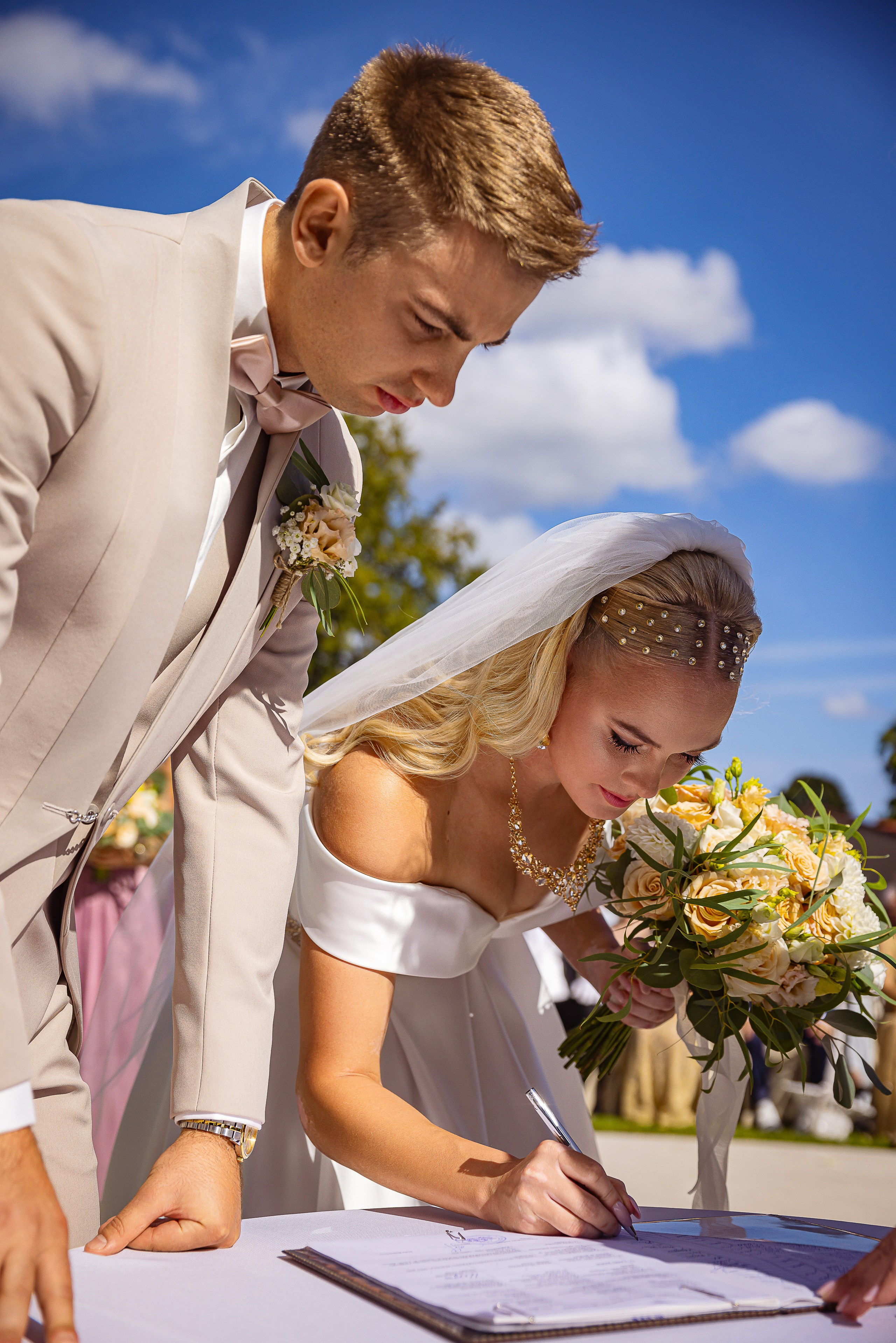 Wedding Day Felicita ♡ Gatis. Photographer Eduard Nesterov