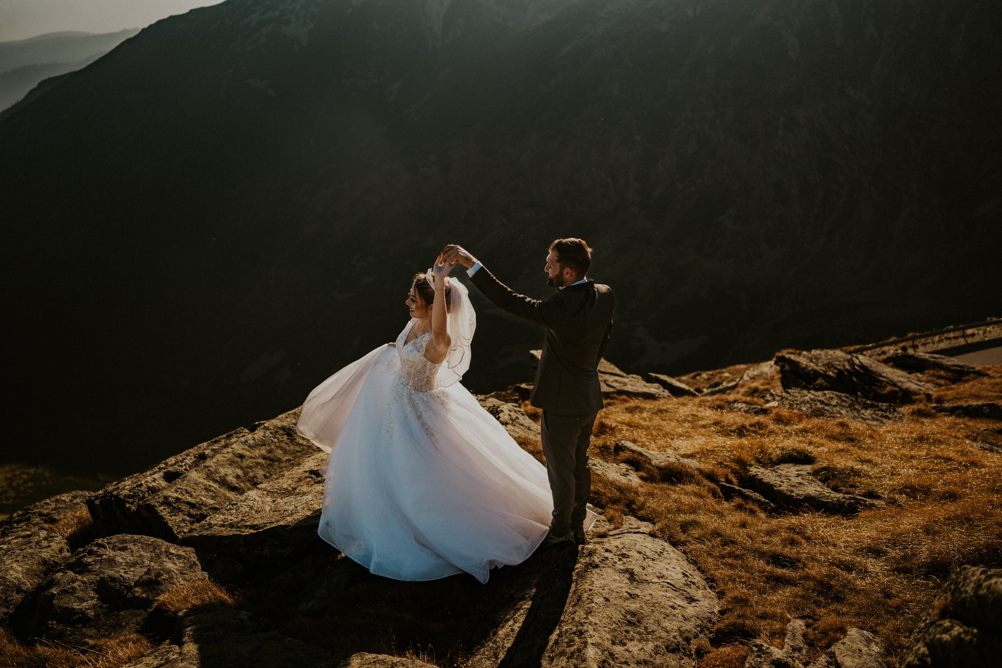 Fotograf de nunta Valcea. Fotografie & Videografie Nunta