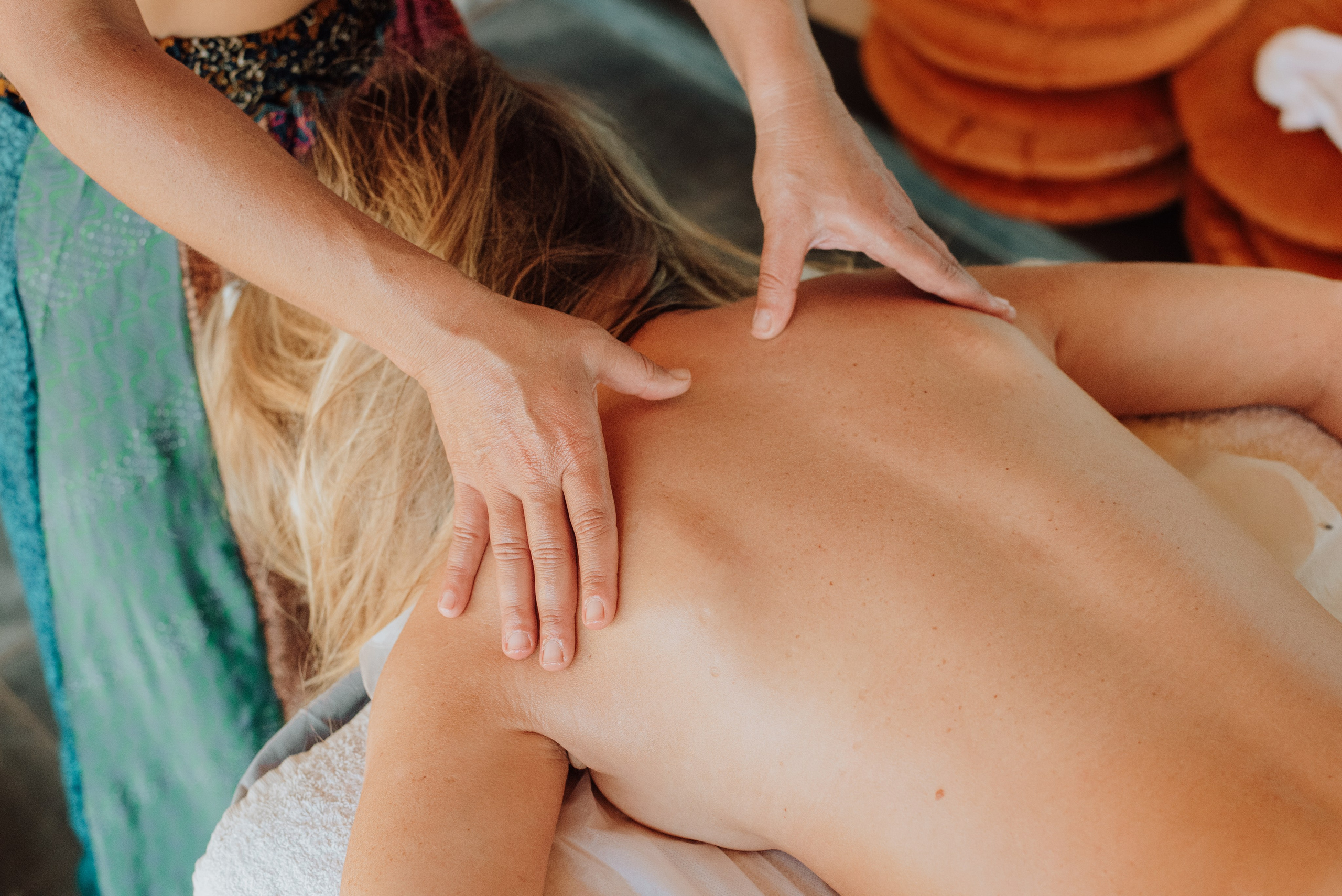 YOGA RETREAT PORTUGAL. Lifestyle, wedding and family photographer