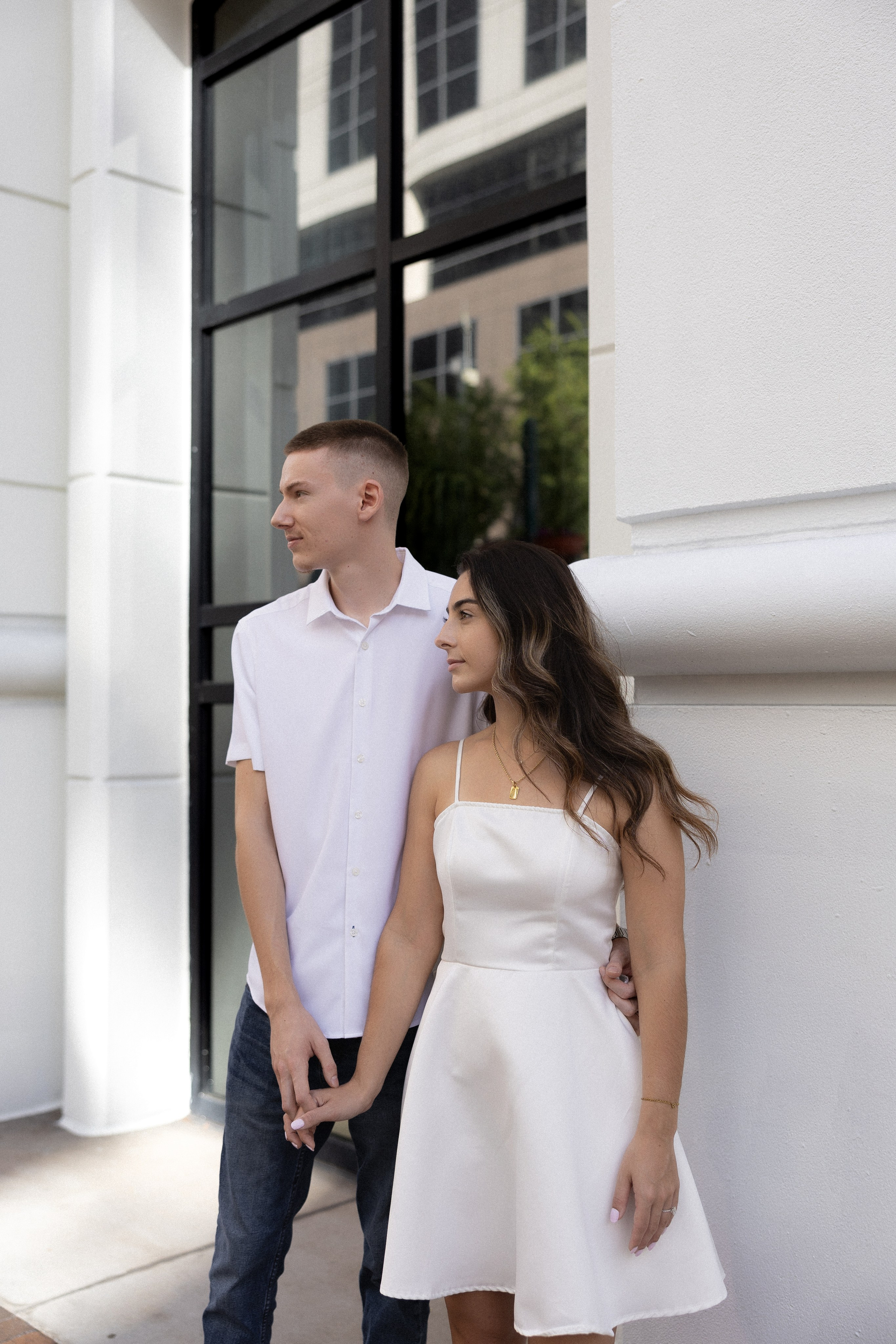 Engagement Photoshoot in the city. Photographer Anastasia Nagibina