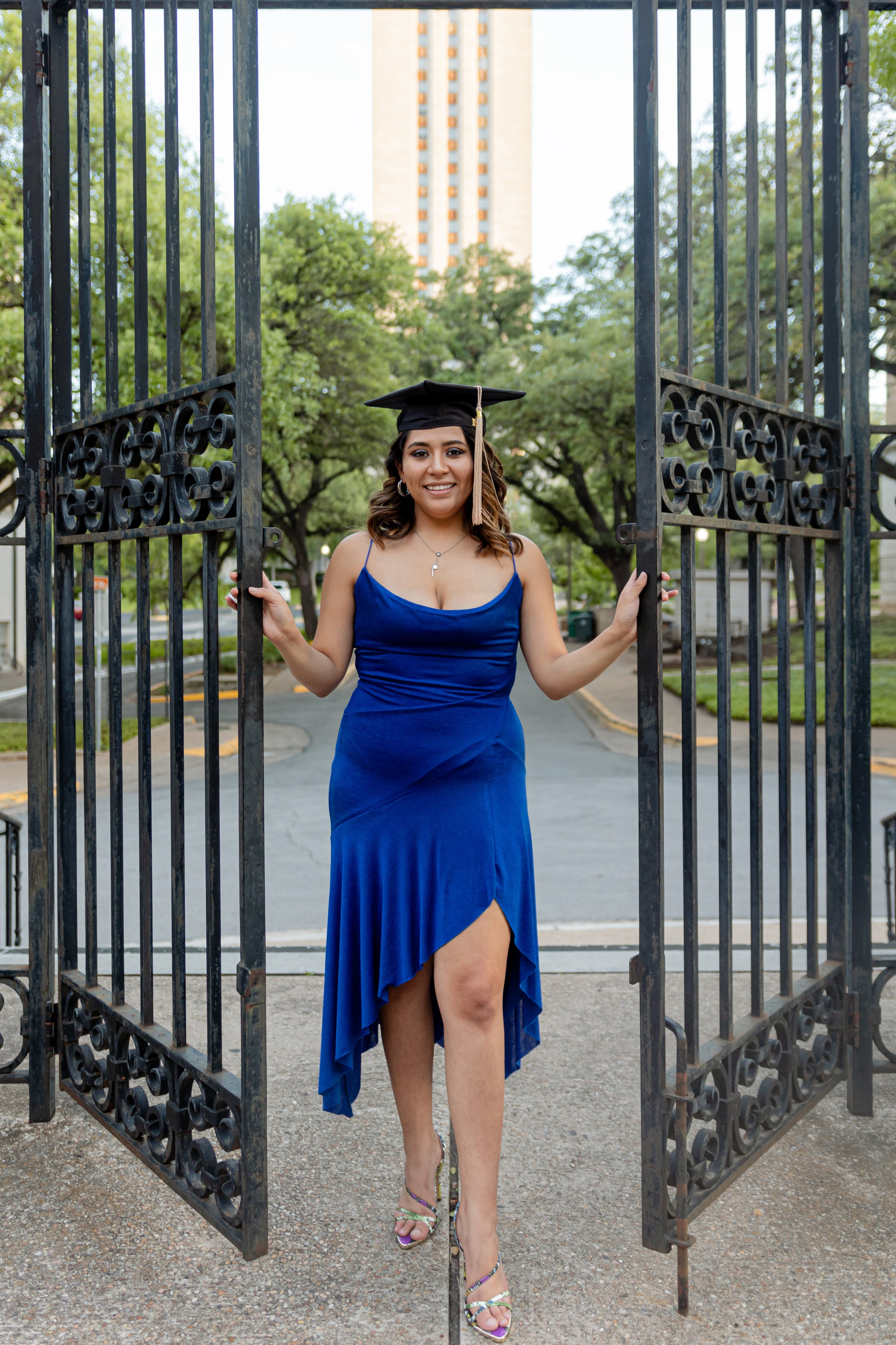 Alexa’s senior photoshoot at the University of Texas Austin