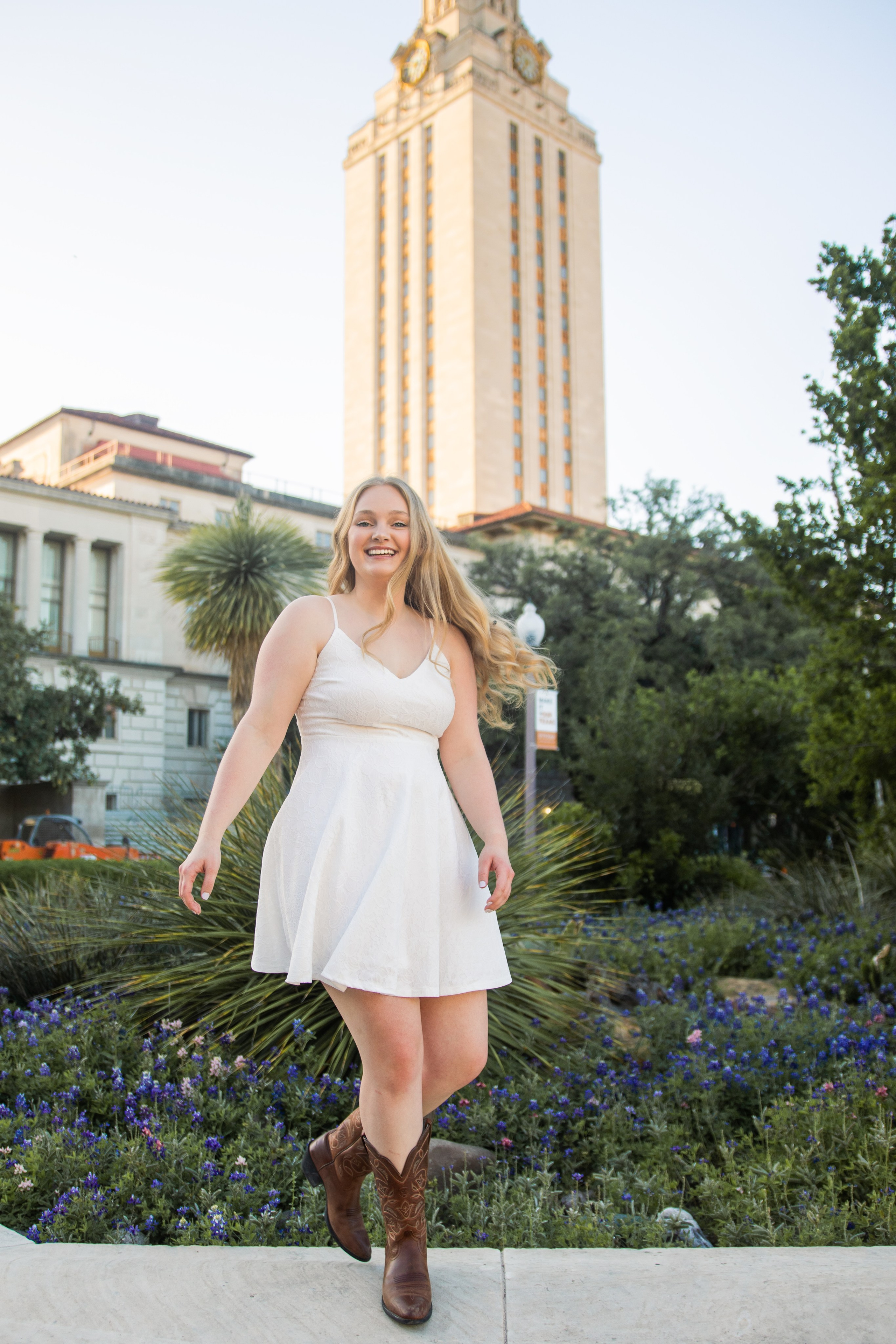 Kristen’s senior photoshoot at the University of Texas Austin