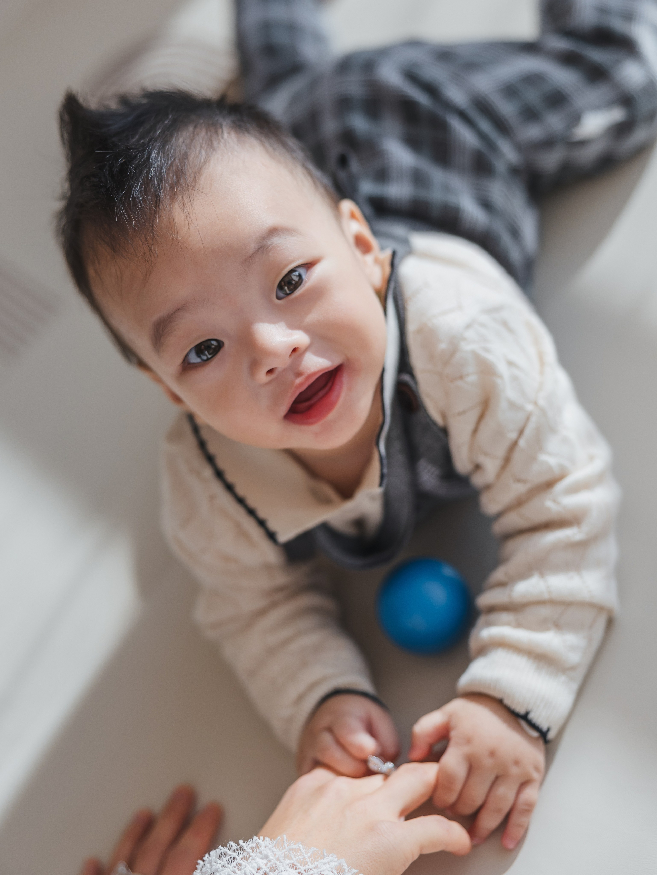 Family photograph in Shanghai. Shanghai Family Photographer Dora