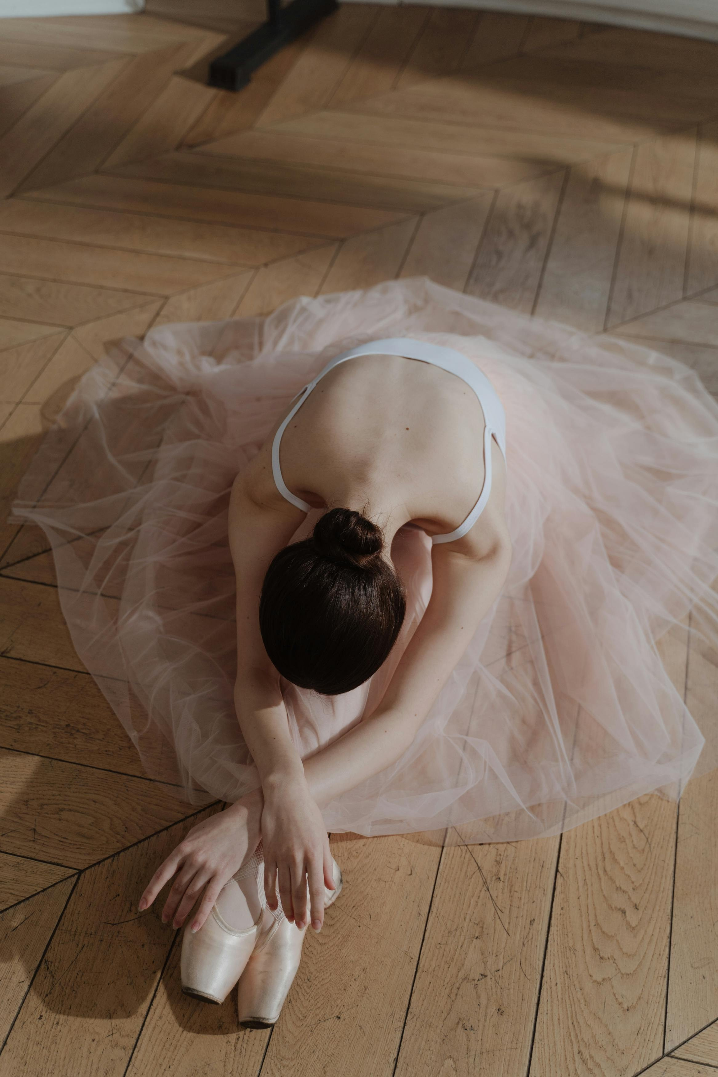 The art of ballet photography — studio session in NYC. Alice Bell — Wedding photographer in New York