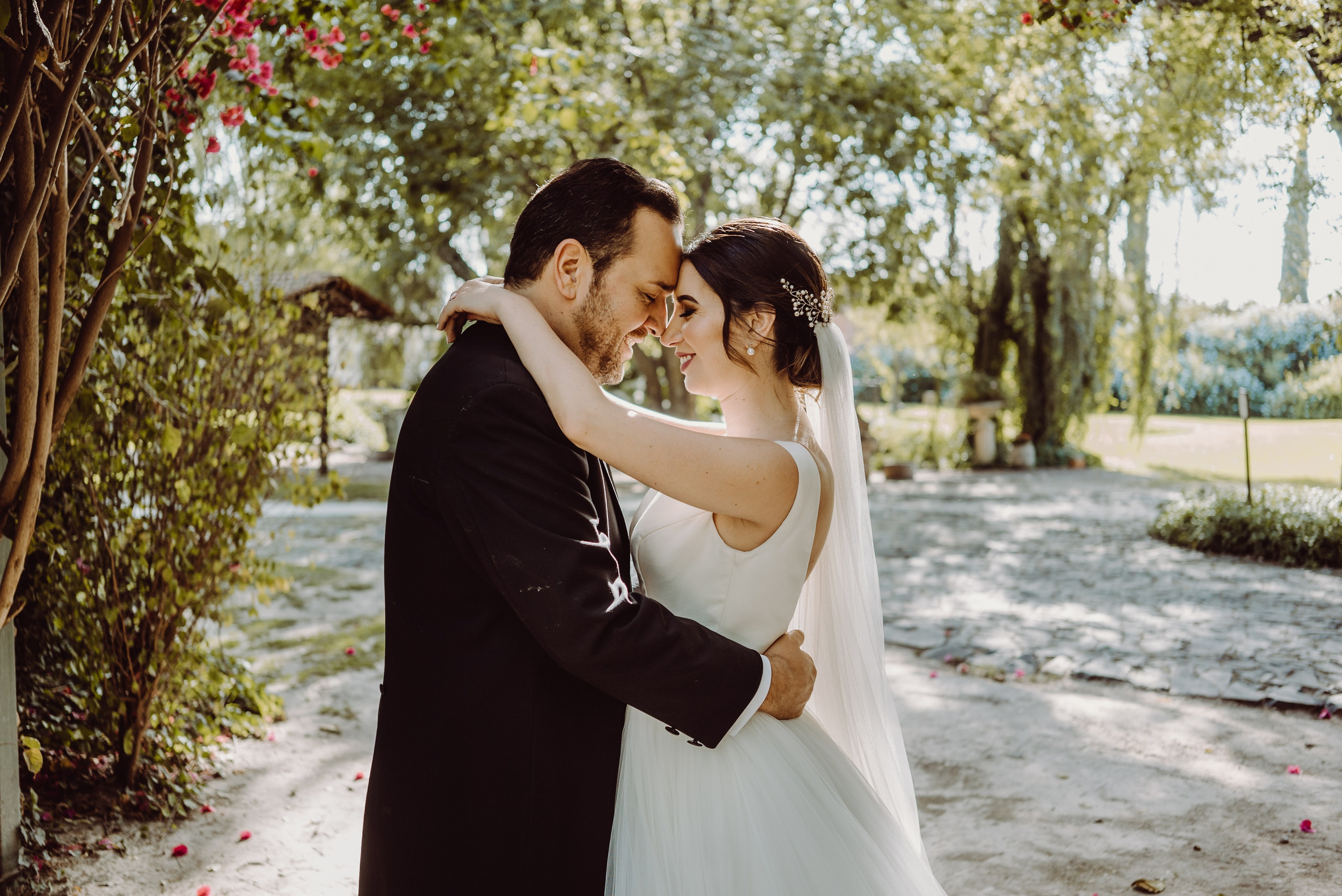 WEDDING PHOTOS. Wedding Photographer and Filmmaker in Guadalajara Mexico Abraham Linares