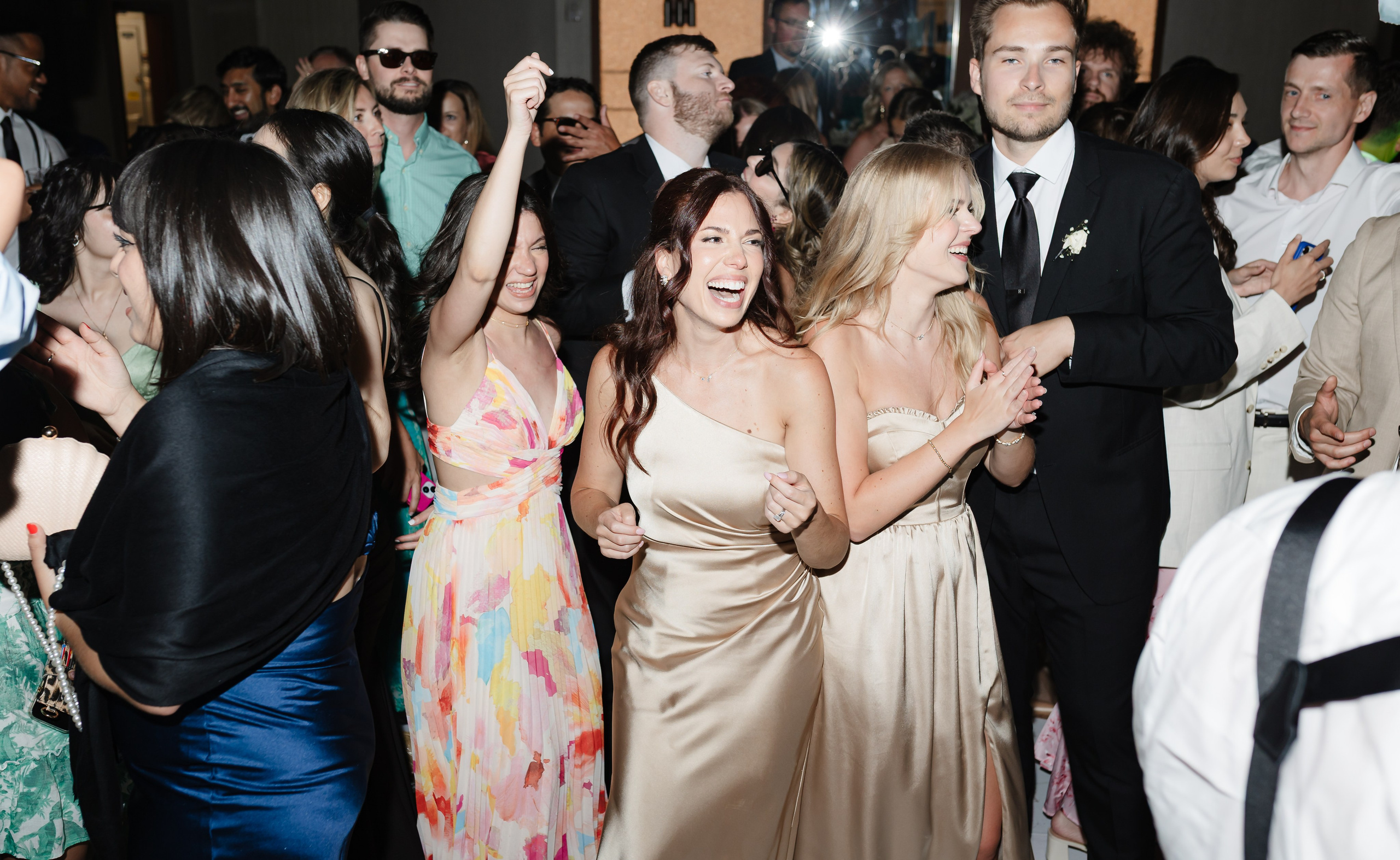 Scarlett & Jose: Tradition met celebration. YES I DO PRODUCTION — Wedding photography&videography