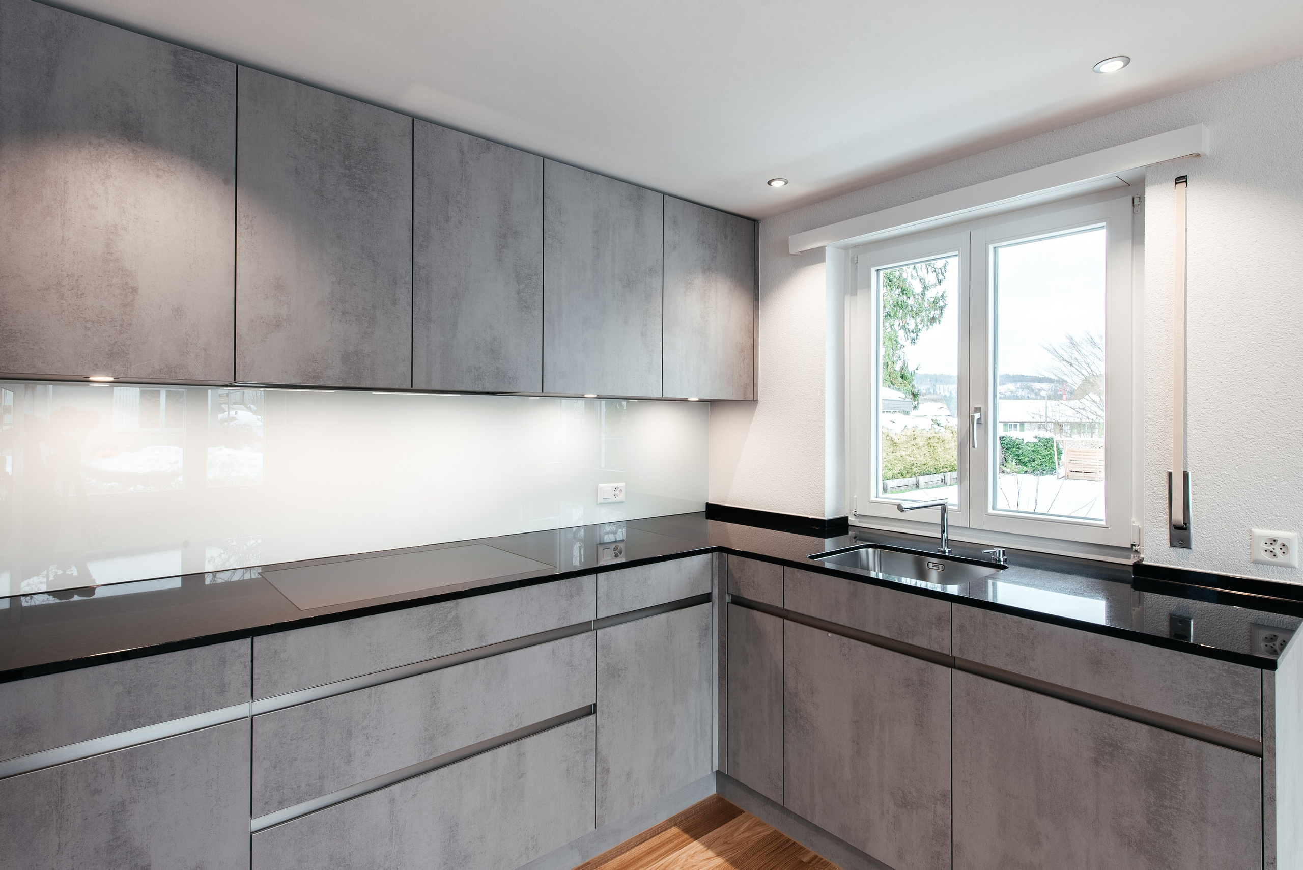 Wohnung, WINDISCH, AARGAU. Hallo! Ich bin Elena und arbeite als Immobilienfotografin