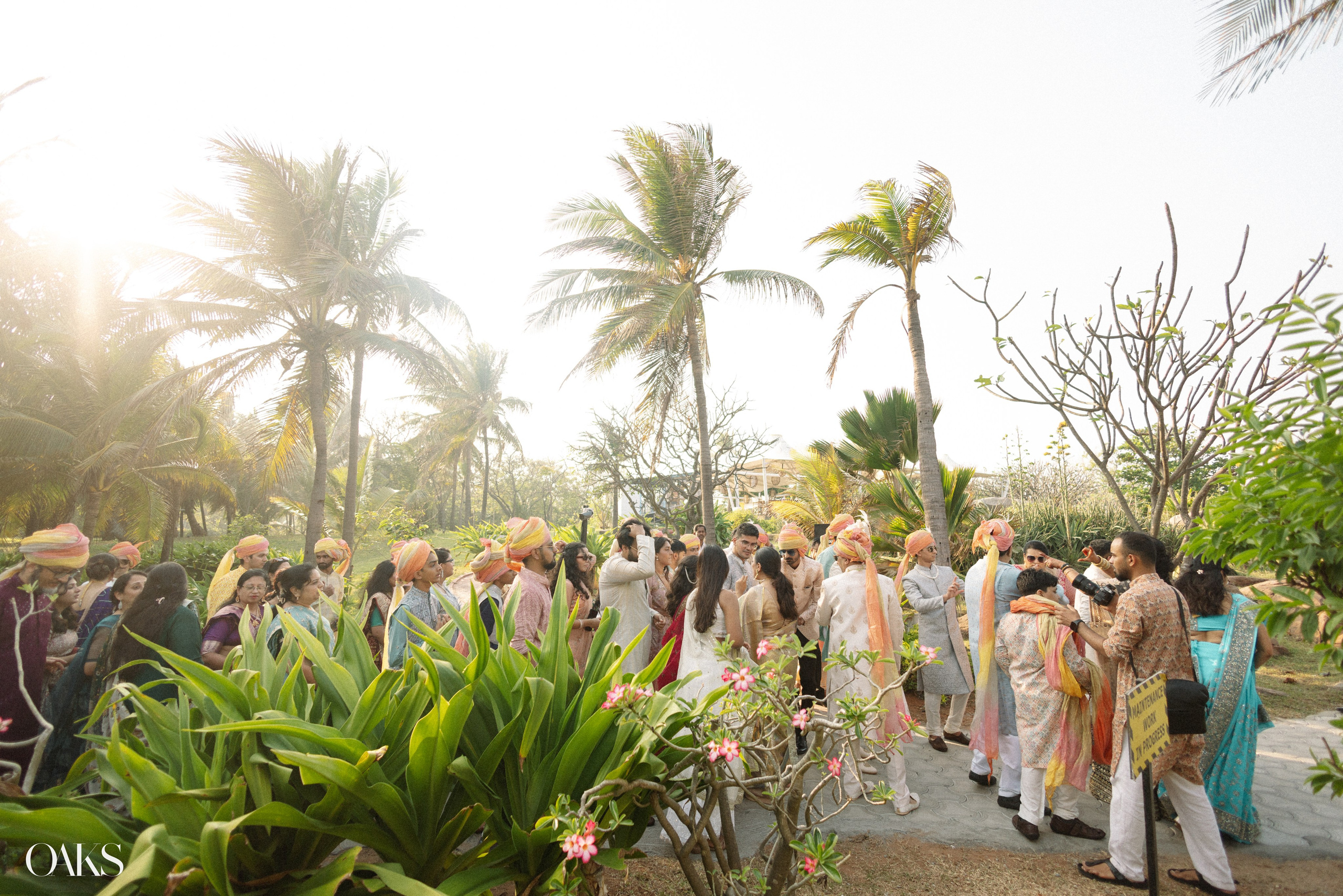 Rahul Pooja. Wedding & Editorial Photographer | Anandshivadas