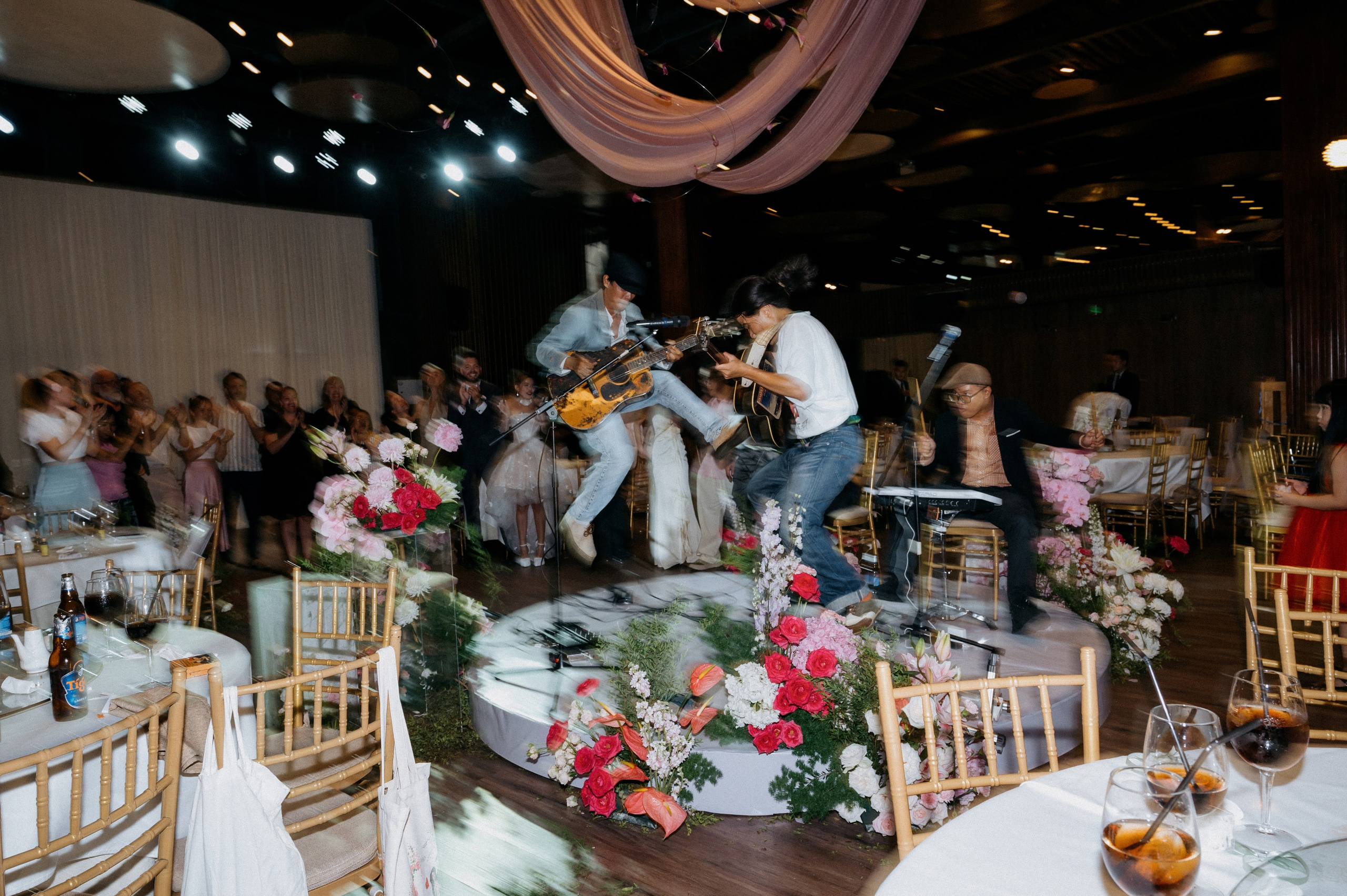D & K / Wedding Journalism. Nhiếp ảnh gia đám cưới hàng đầu tại Thành Phố Hồ Chí Minh