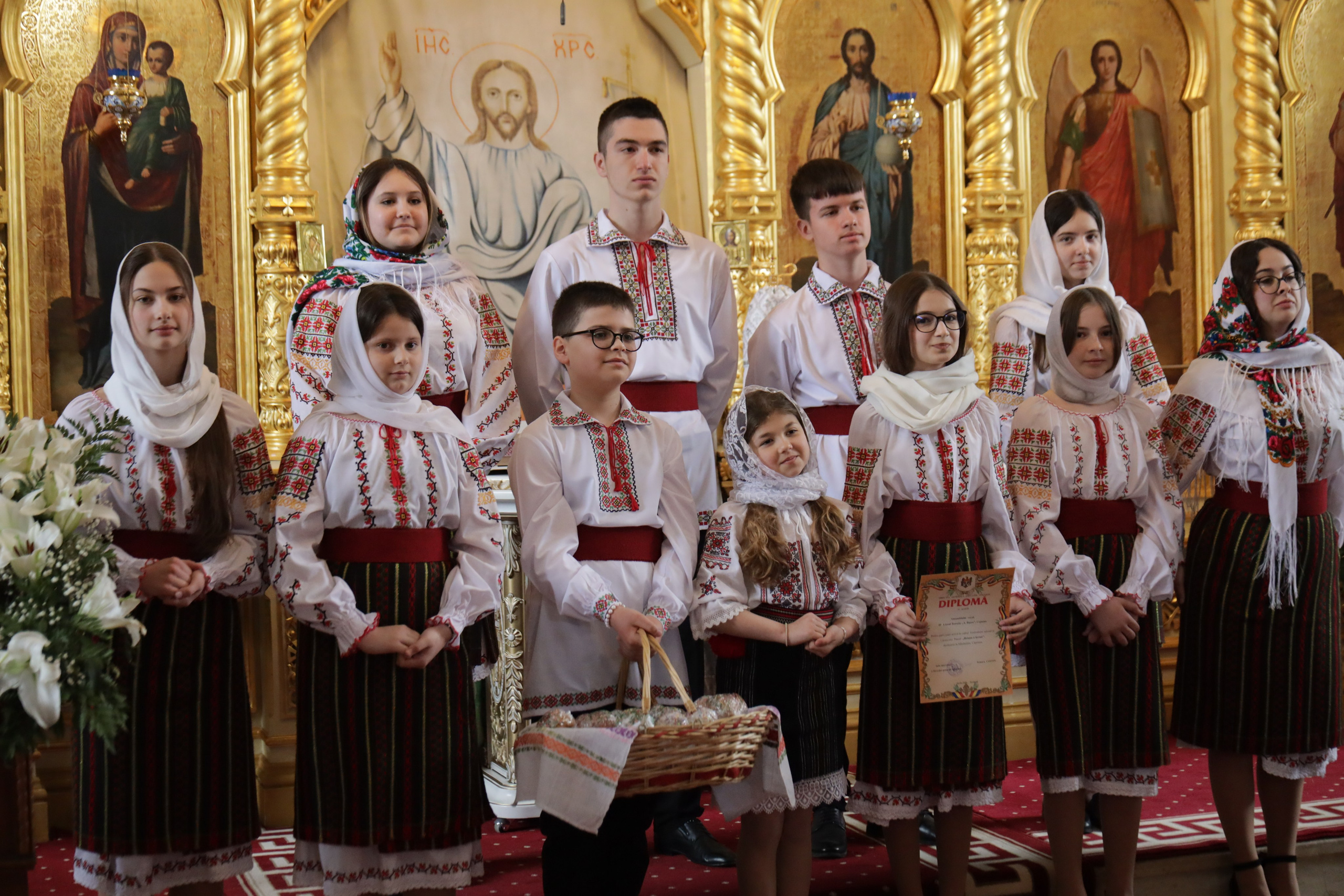 Cântările Învierii-Tradiție și Lumină. Alika Dia- Fotograf în Republica Moldova, Strășeni