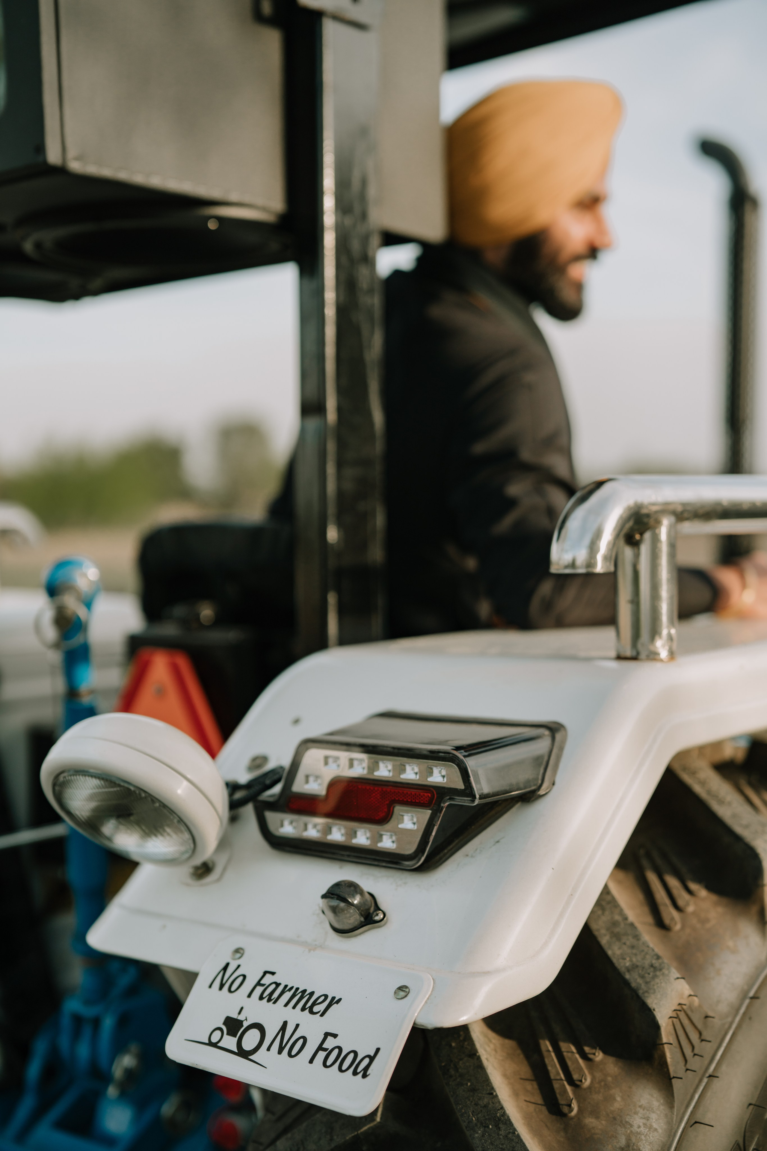 Gagan & Jasmeen. Wedding Photographer & Cinematographer studios