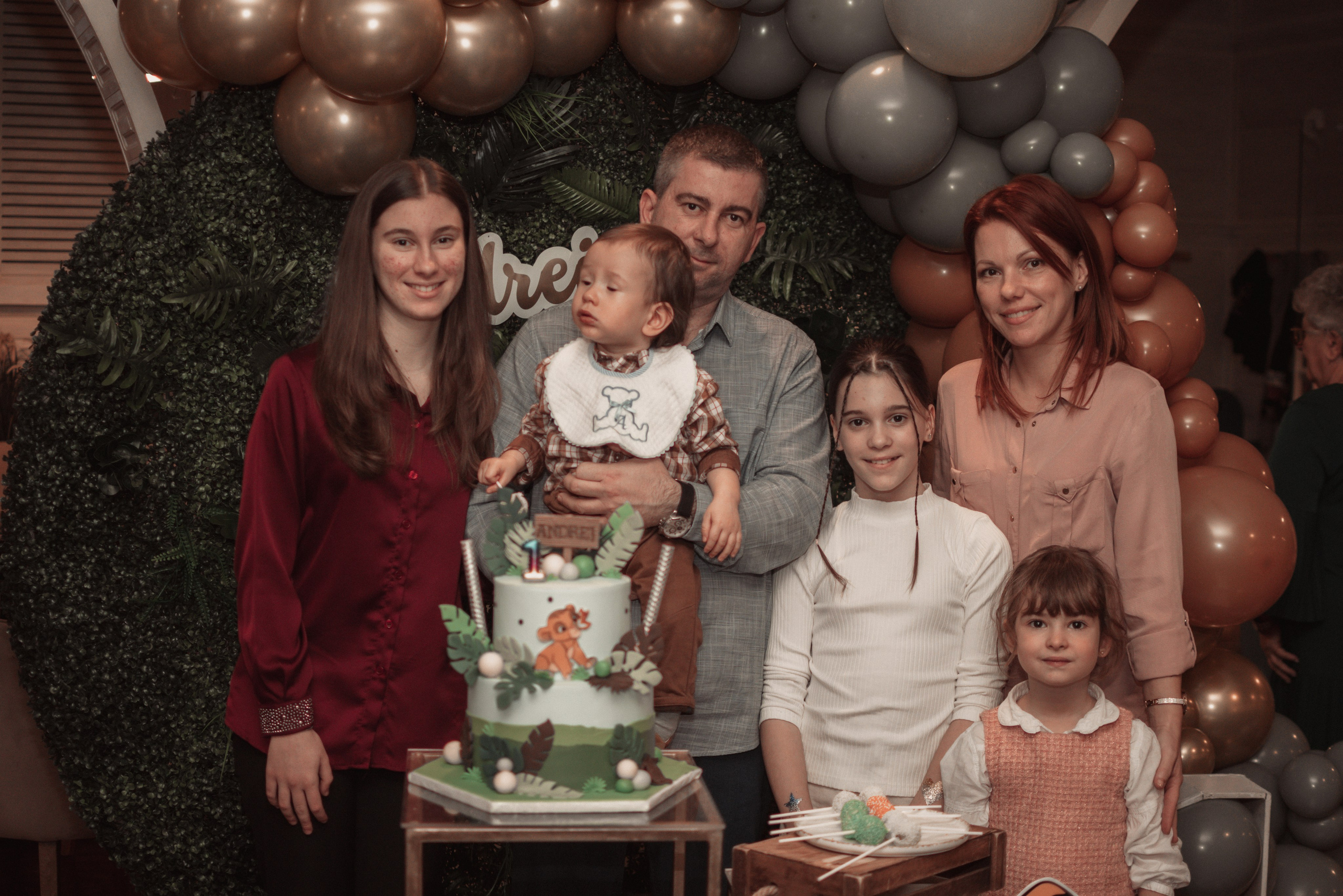 Andrej, krštenje i rođendan. BambinaaPhotography