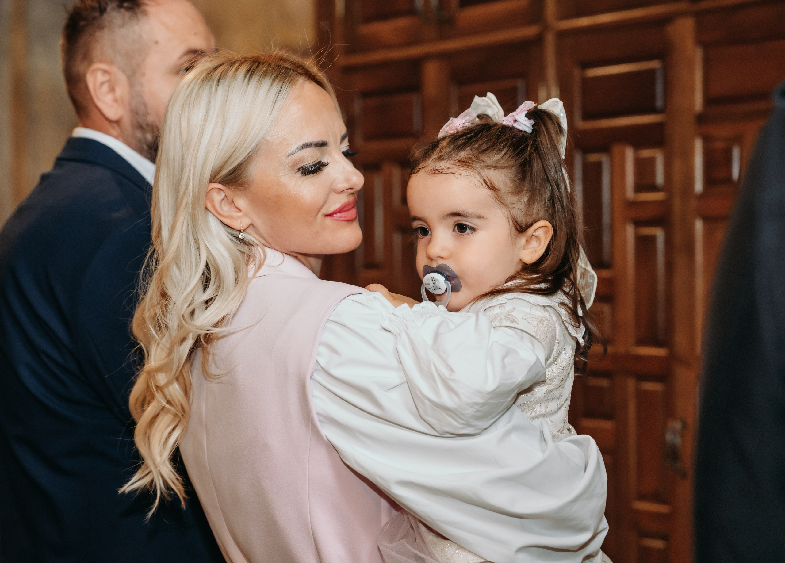 Fotografisanje krstenja Beograd. DEČIJI FOTOGRAF BEOGRAD|FOTOGRAFISANJE KRŠTENJA|CAKE SMASH