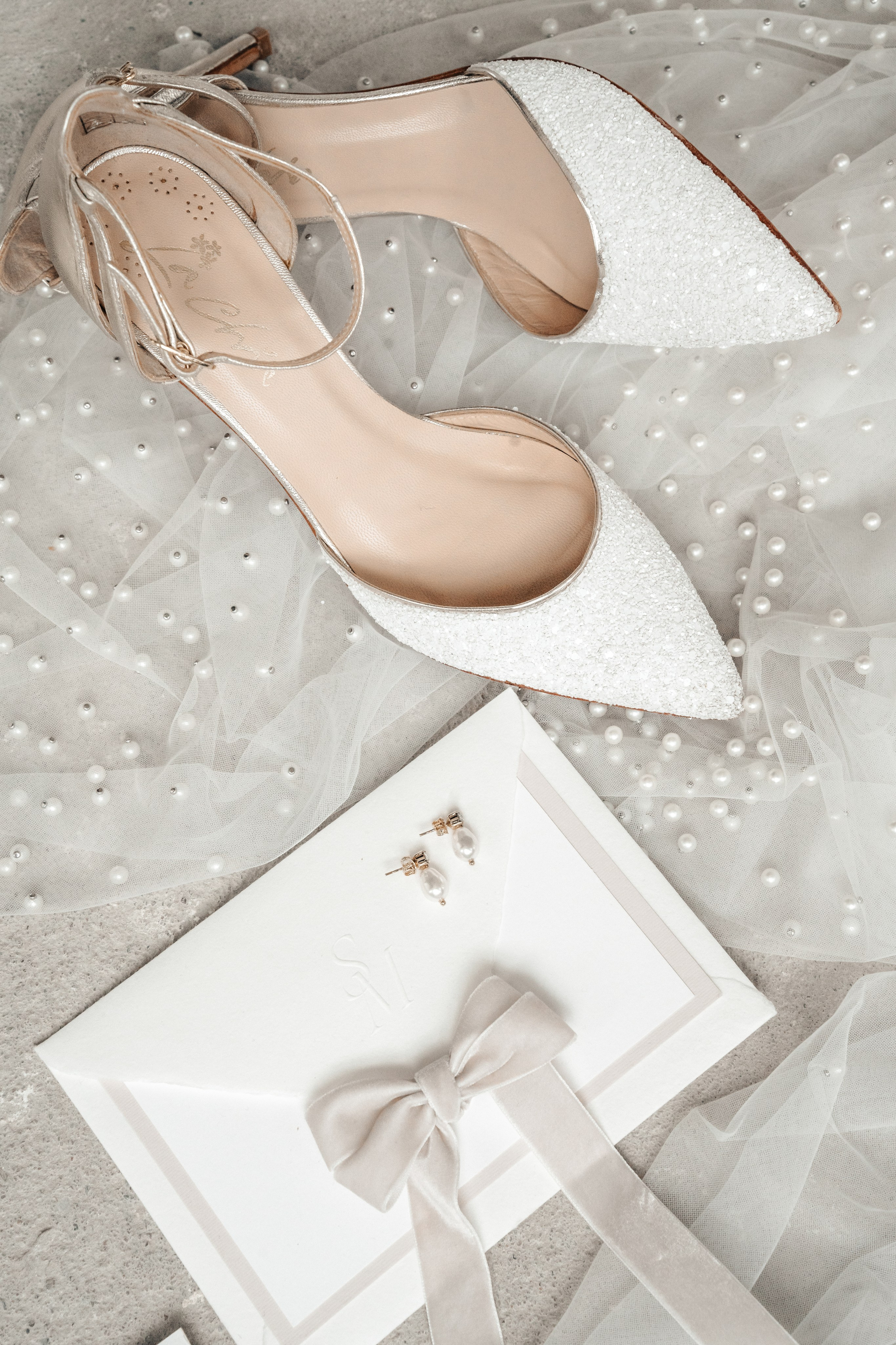 N & B in Köln. Hochzeitsfotograf für Moers, Niederrhein, Düsseldorf, NRW und Deutschland