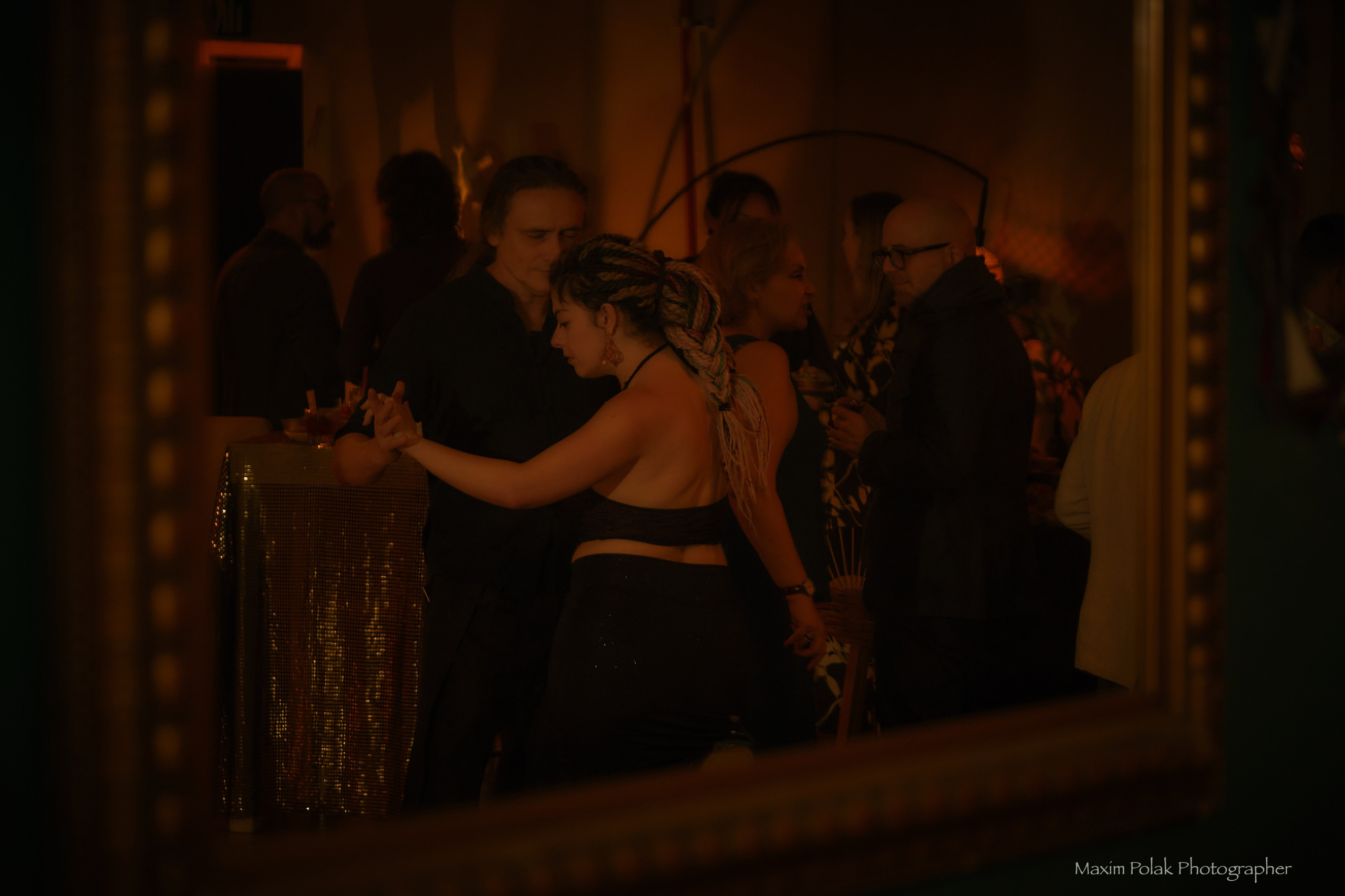 MARIANNA. Middle East Photo Agency — Photography & Event Magnets — סוכנות צילום והדפסת מגנטים לאירועים