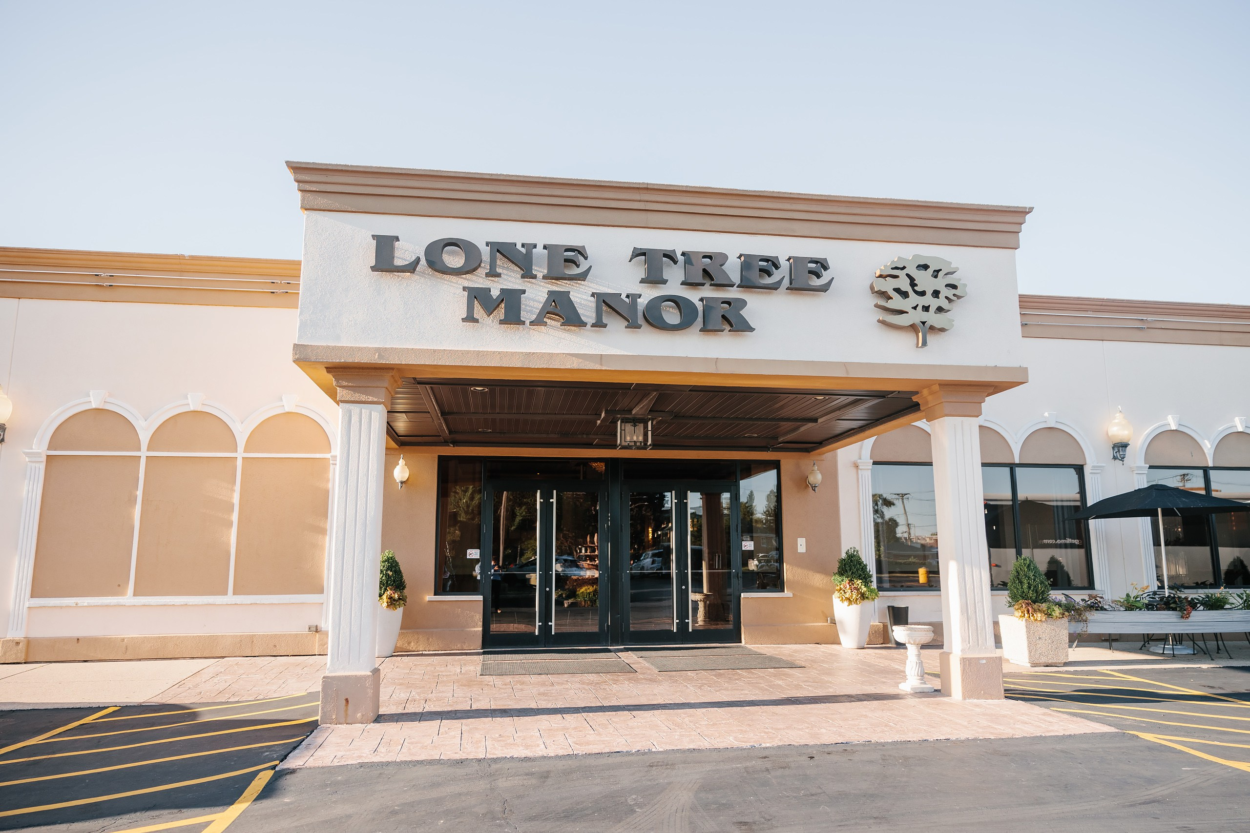 31.08.2024 Wedding. Wedding family event photographer in Chicago Nick Yushevich