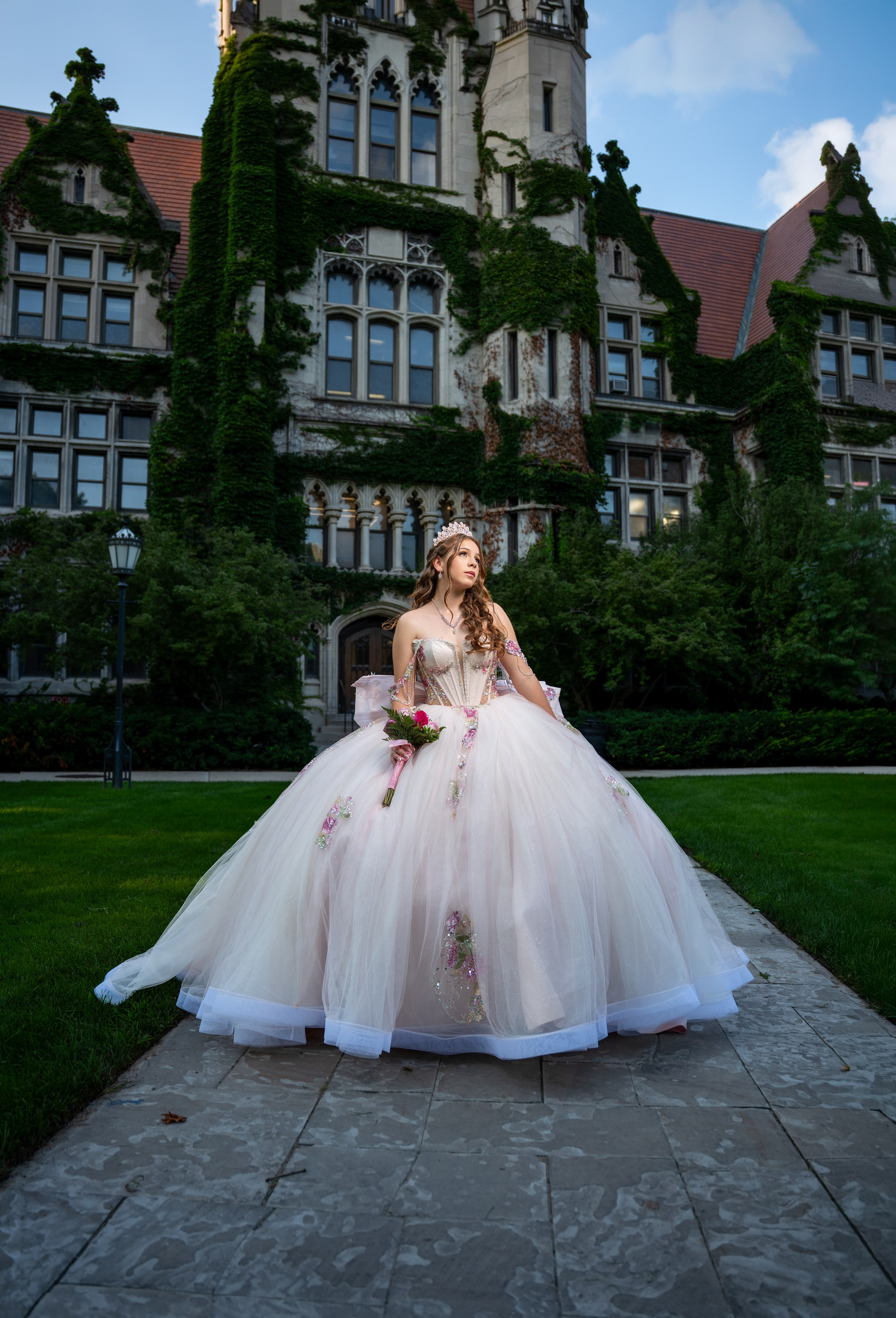 ARIANA XV AÑOS. Quinceañera y Bodas