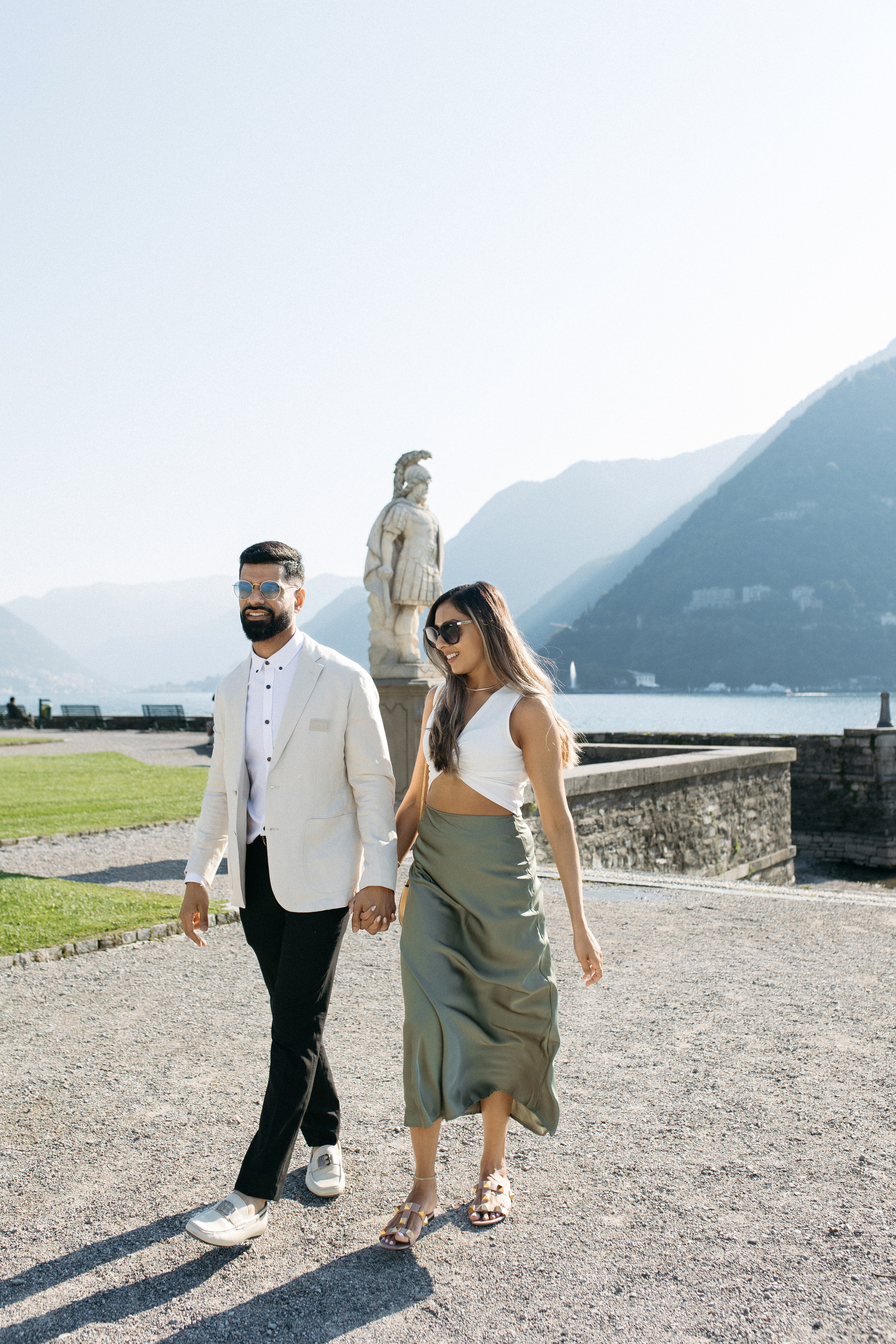 She said yes 💍. Wedding photographer in Italy