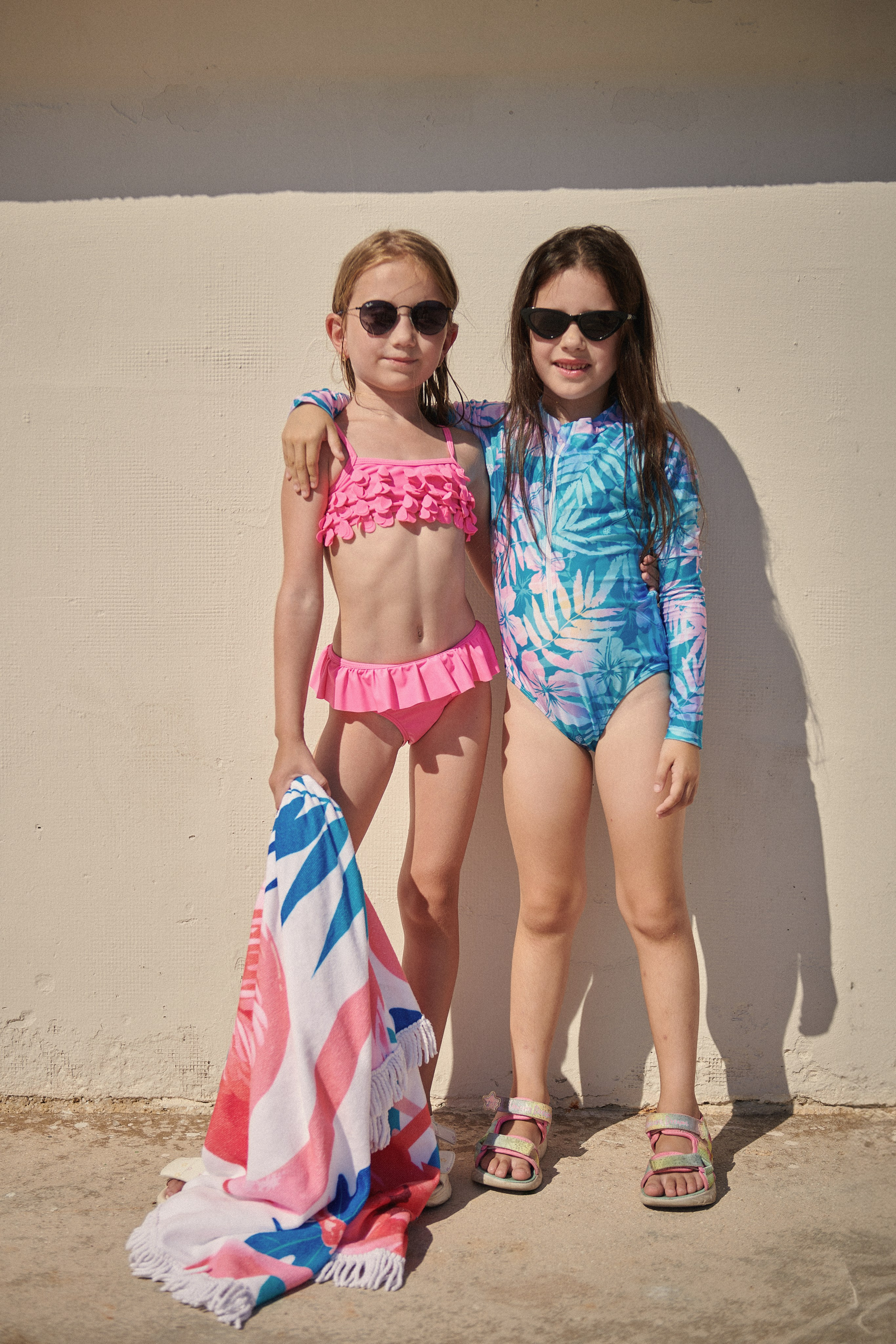 BEACH TIME?. Minimalist brand photographer & videographer | Raw sincerity. Pure Form