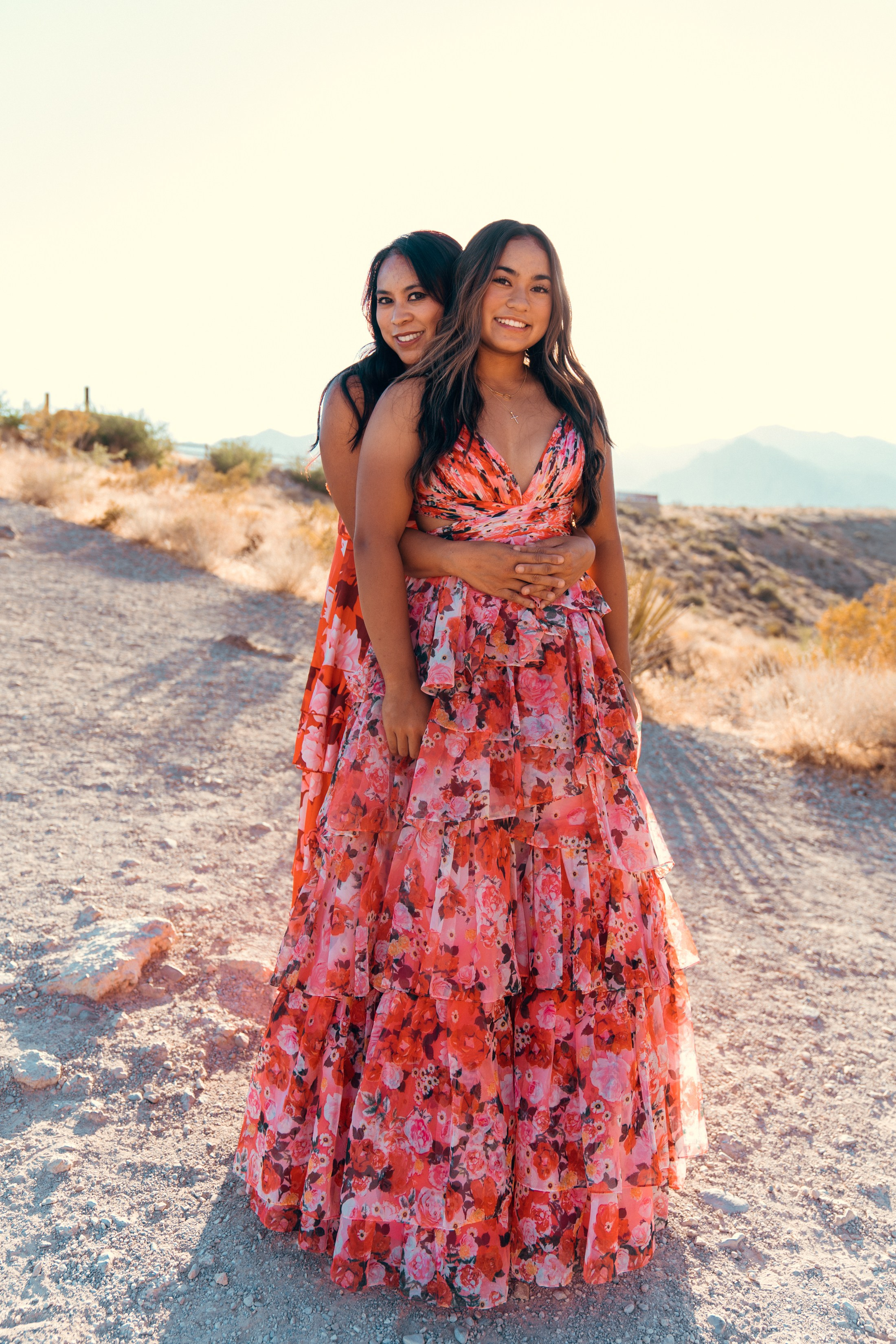 Esther&her family. Wedding & elopement photographer Viktoriya Kravtsov. Las Vegas