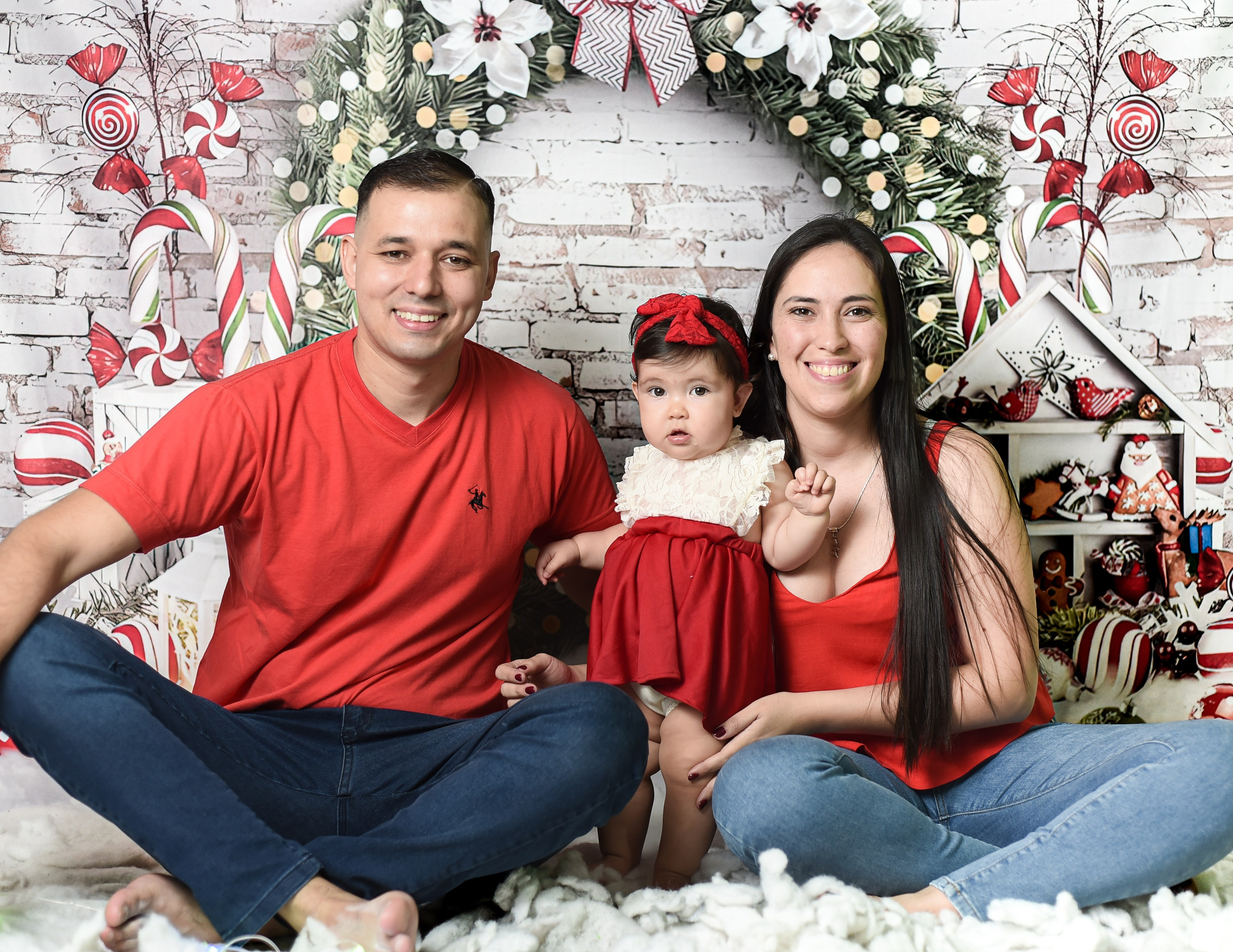 Sesión 1er añito de Juli. Temática: Abejita de Plim Plim +  Mini Sesión Navideña. Fotografo de casamiento en misiones y fotógrafo de familia  Posadas