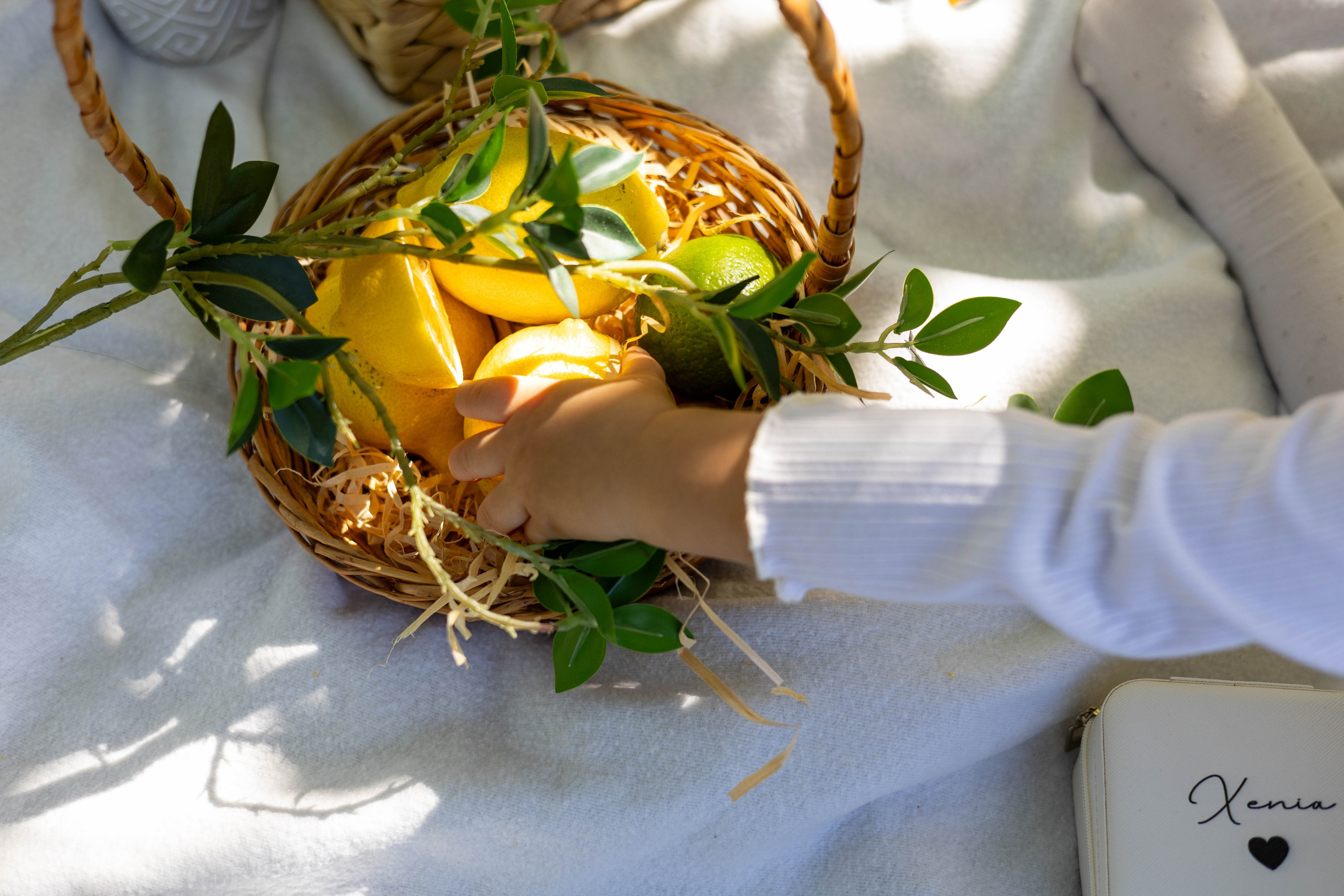 Портретная съемка с лимоном |Fotograf Chisinau | Vrabii Olga. Семейный фотограф Кишиневе, Молдова Врабий Ольга
