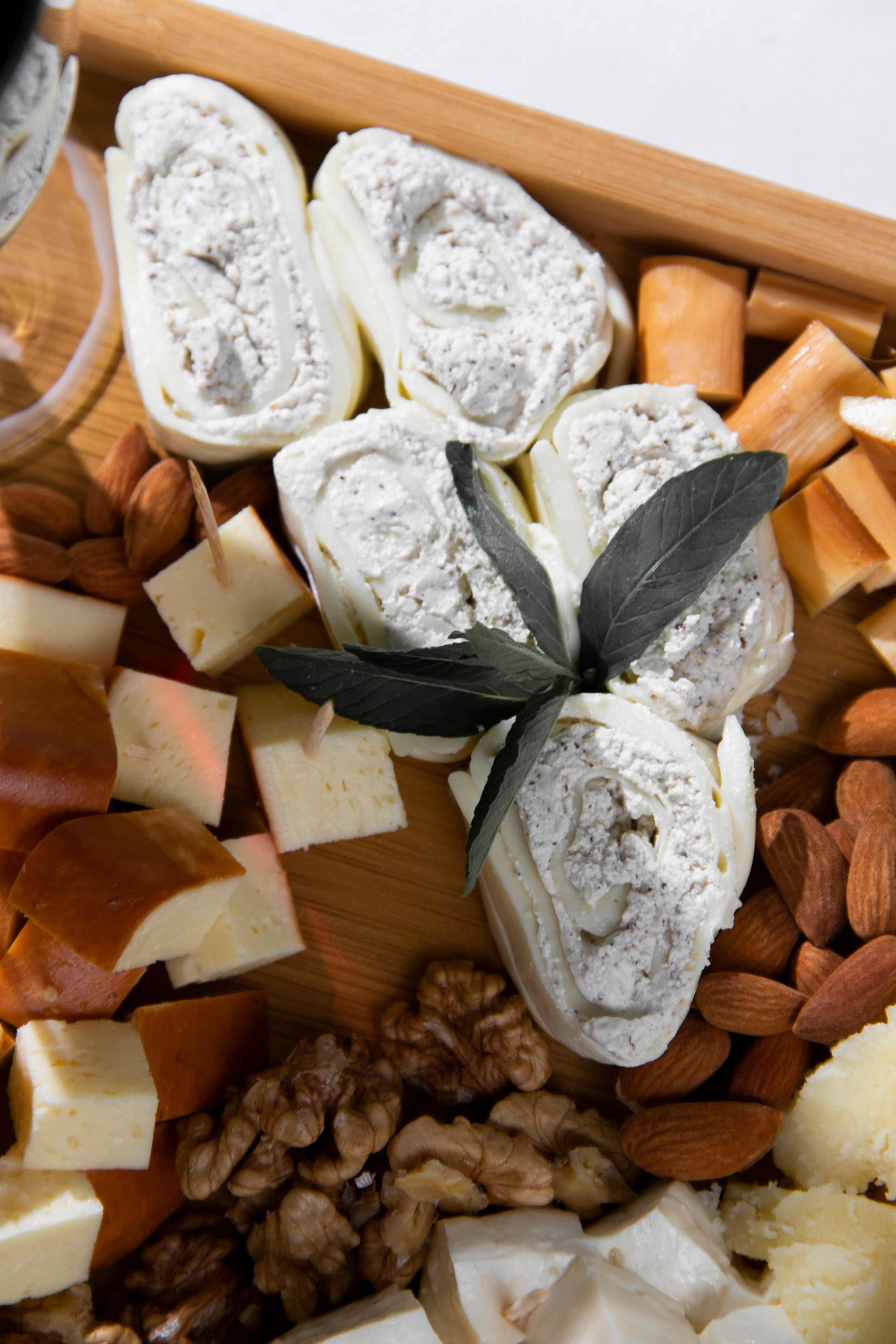 კვება. Clapp Studio