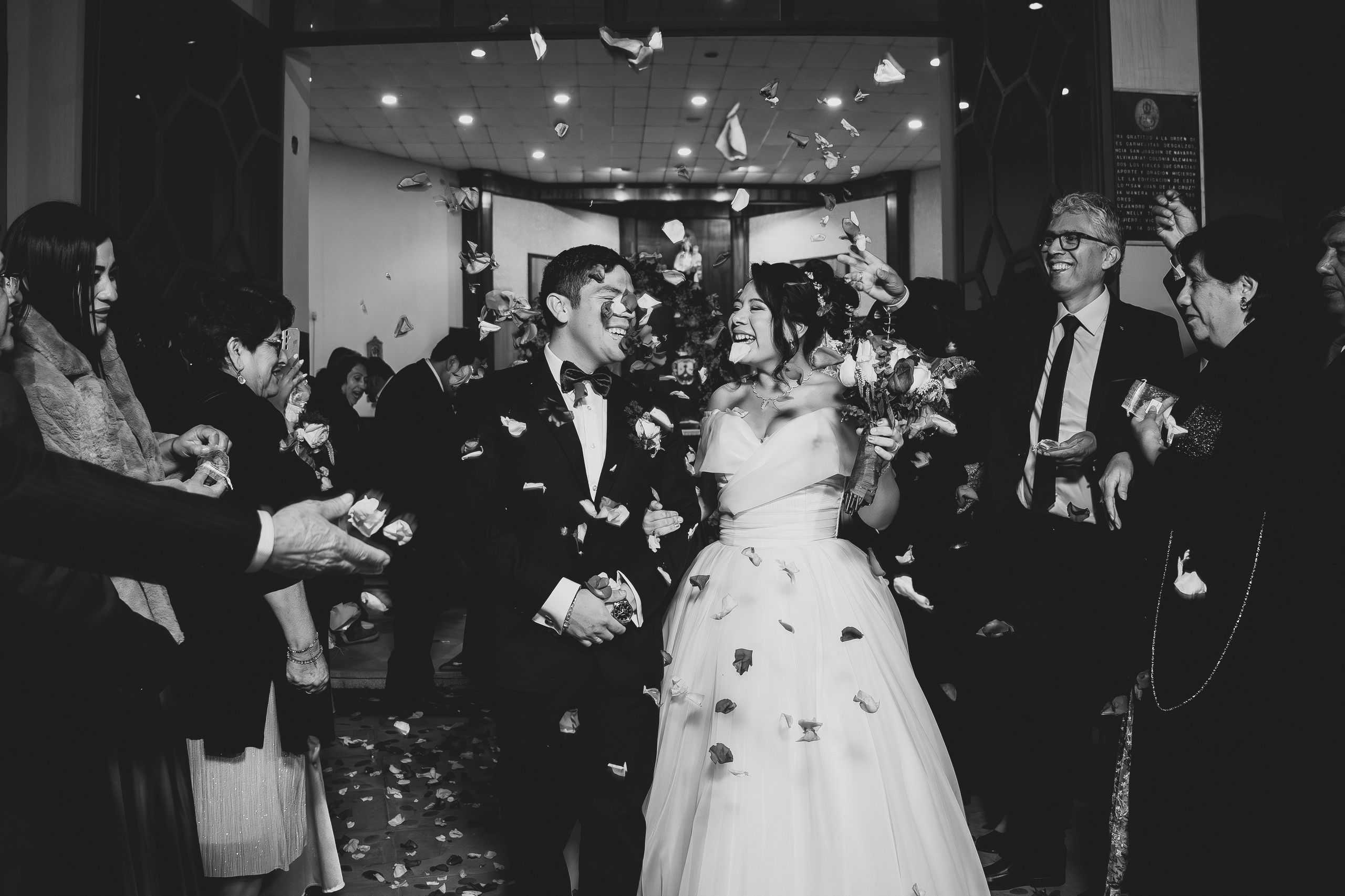 ALEJANDRA + RODRIGO BODA RELIGIOSA. Studio KVTA | Fotografía y Video de Bodas en Arequipa